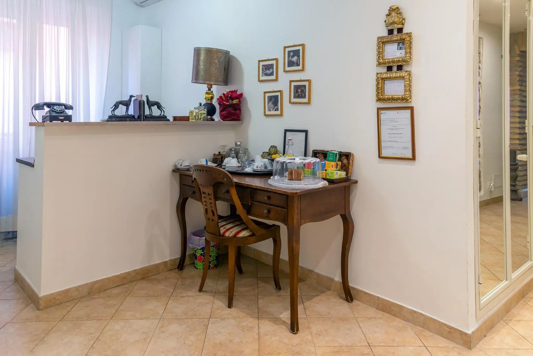 Facade/entrance in Camere del Camerlengo Facade/entrance in Camere del Camerlengo