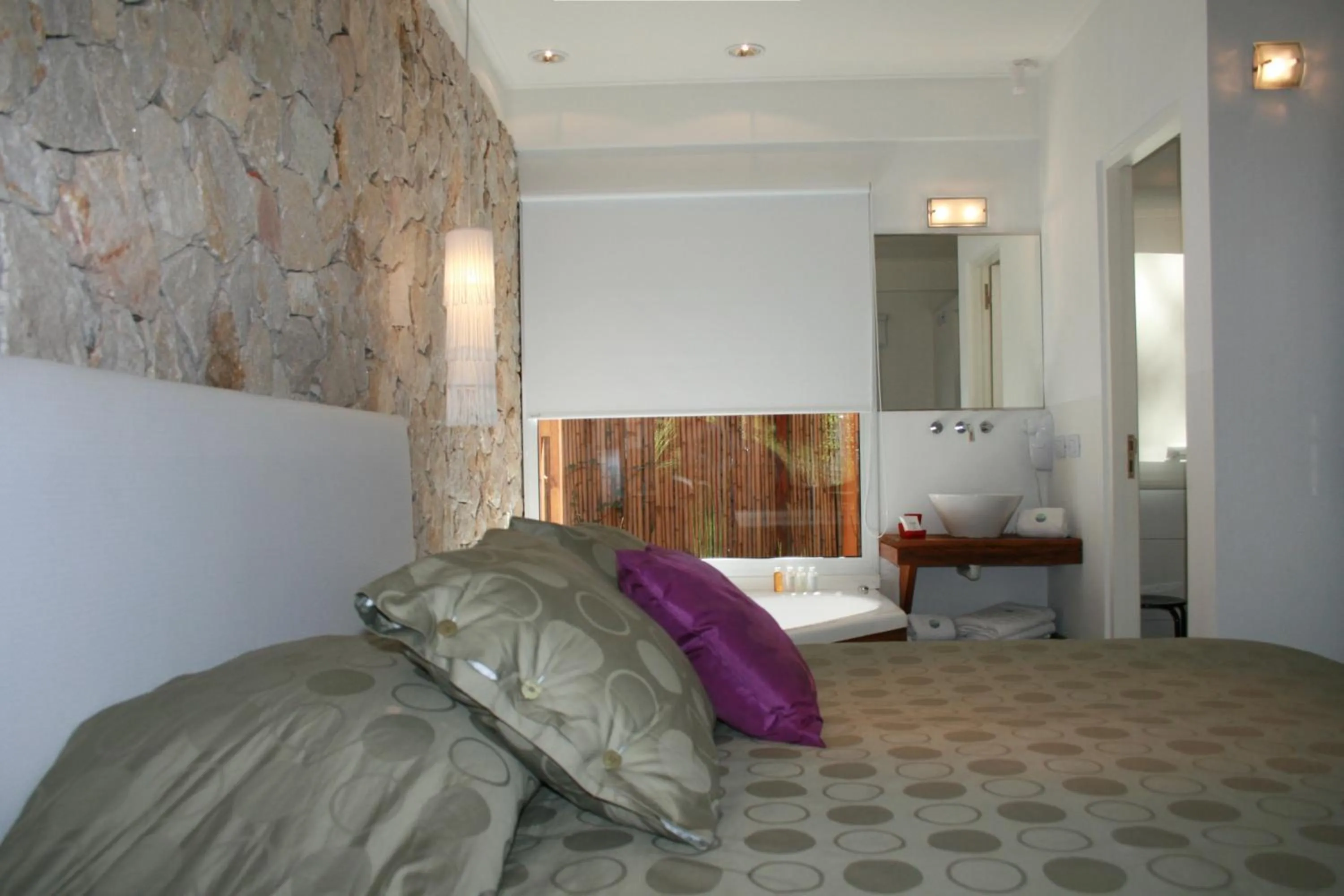 Bedroom, Bed in Kaia Apart y Spa
