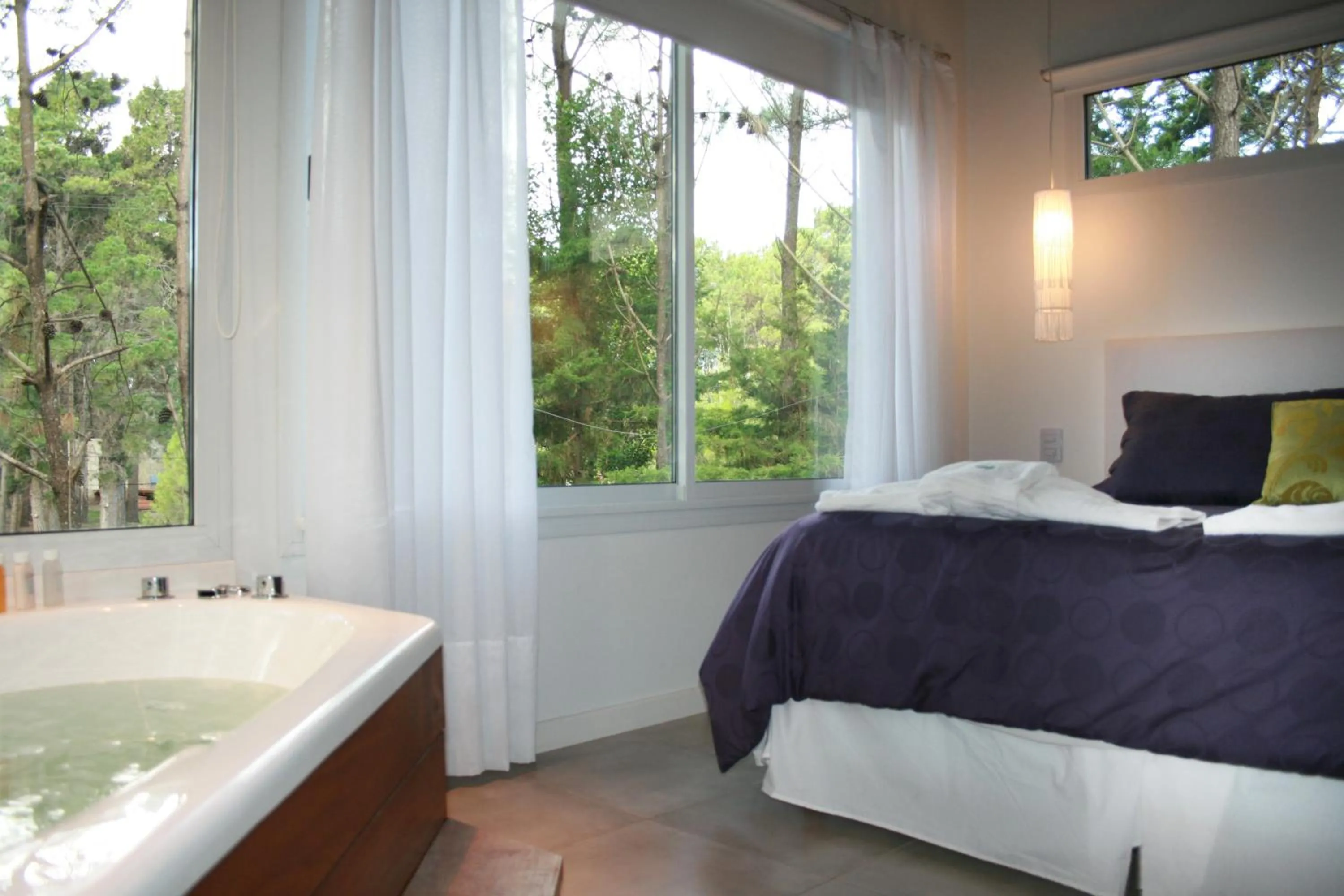 Decorative detail, Bed in Kaia Apart y Spa