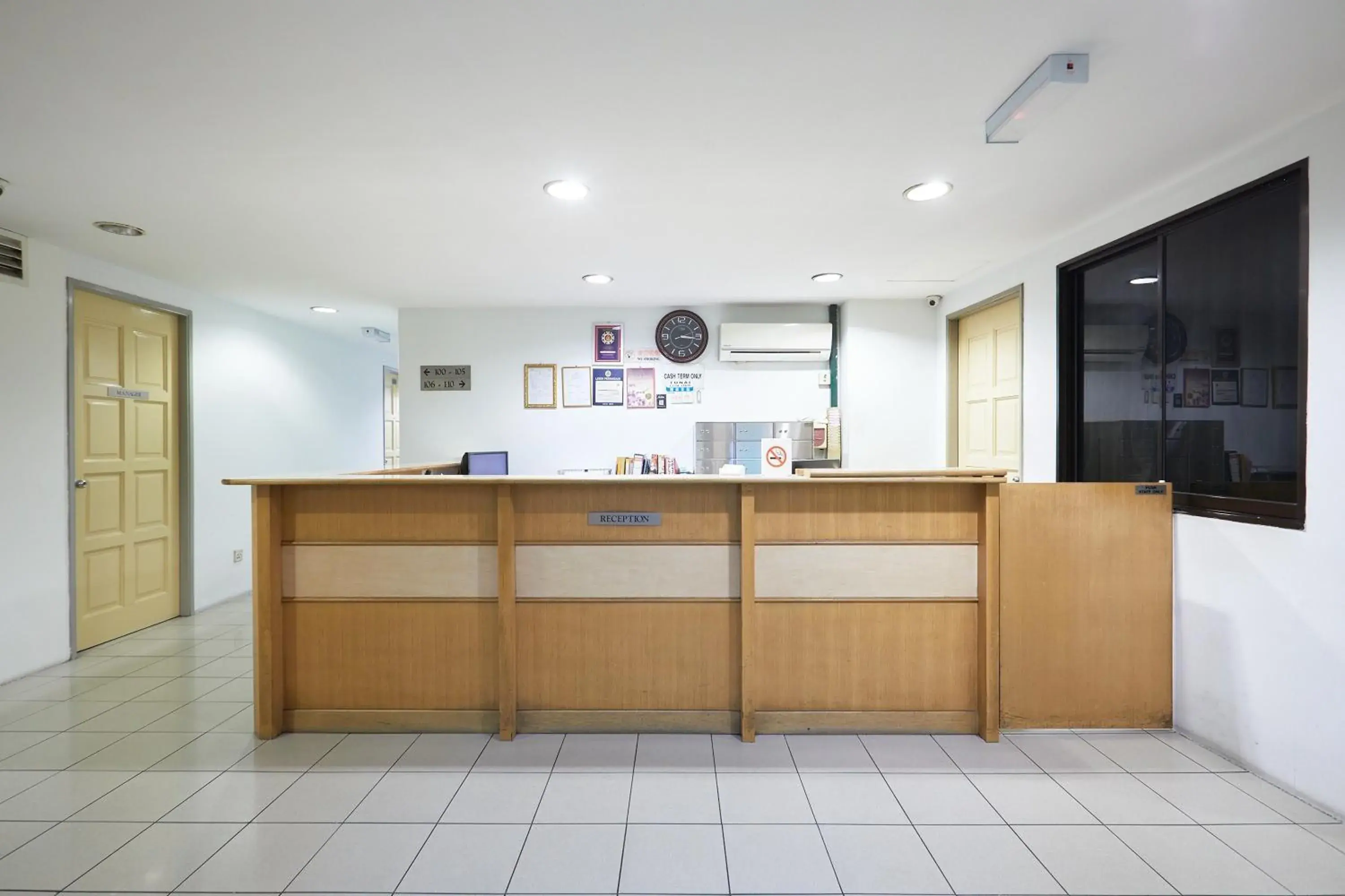 Lobby or reception in Tang City Hotel, Petaling Street, Merdeka PNB 118 Tower Lobby or reception in Tang City Hotel, Petaling Street, Merdeka PNB 118 Tower