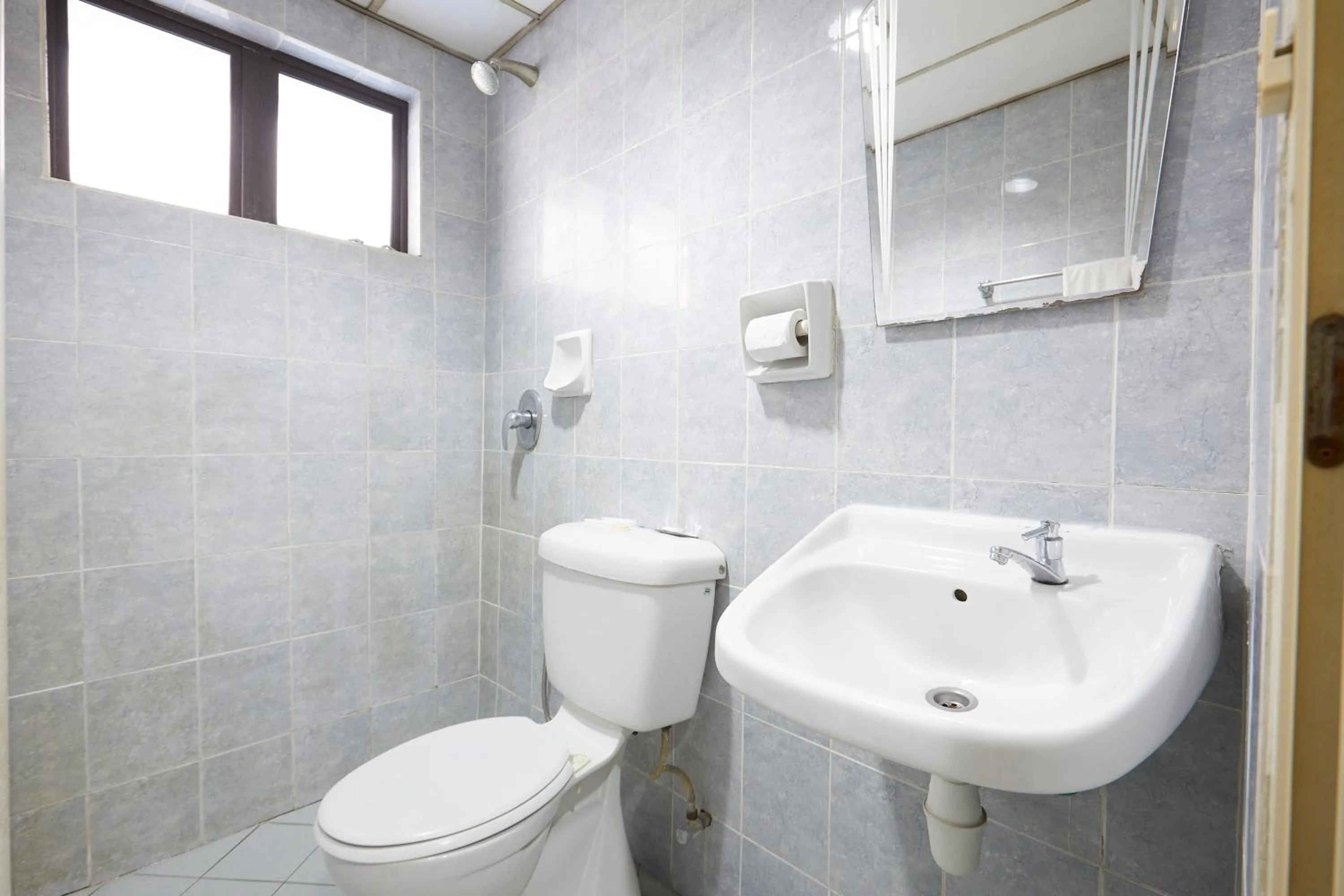 Bathroom in Tang City Hotel, Petaling Street, Merdeka PNB 118 Tower