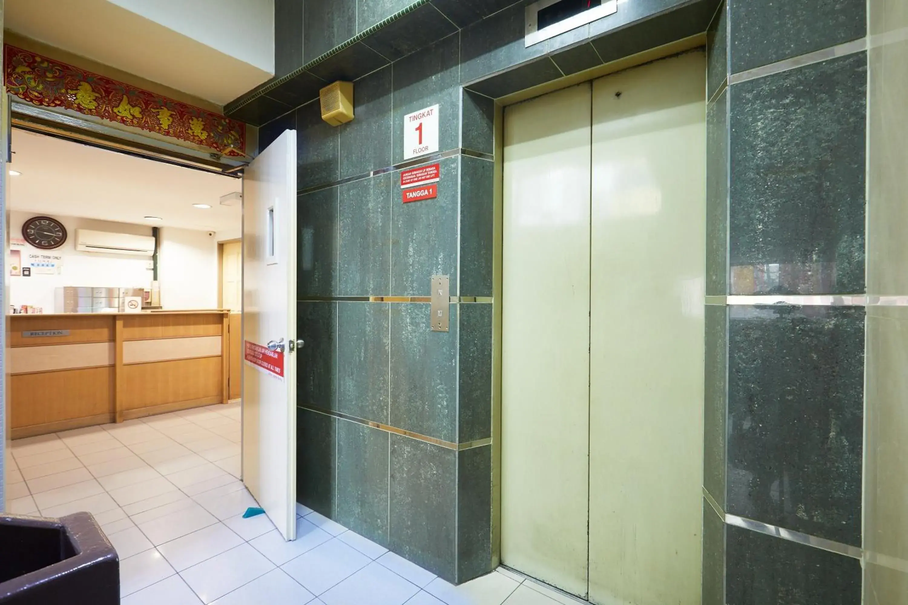 Property building in Tang City Hotel, Petaling Street, Merdeka PNB 118 Tower Property building in Tang City Hotel, Petaling Street, Merdeka PNB 118 Tower