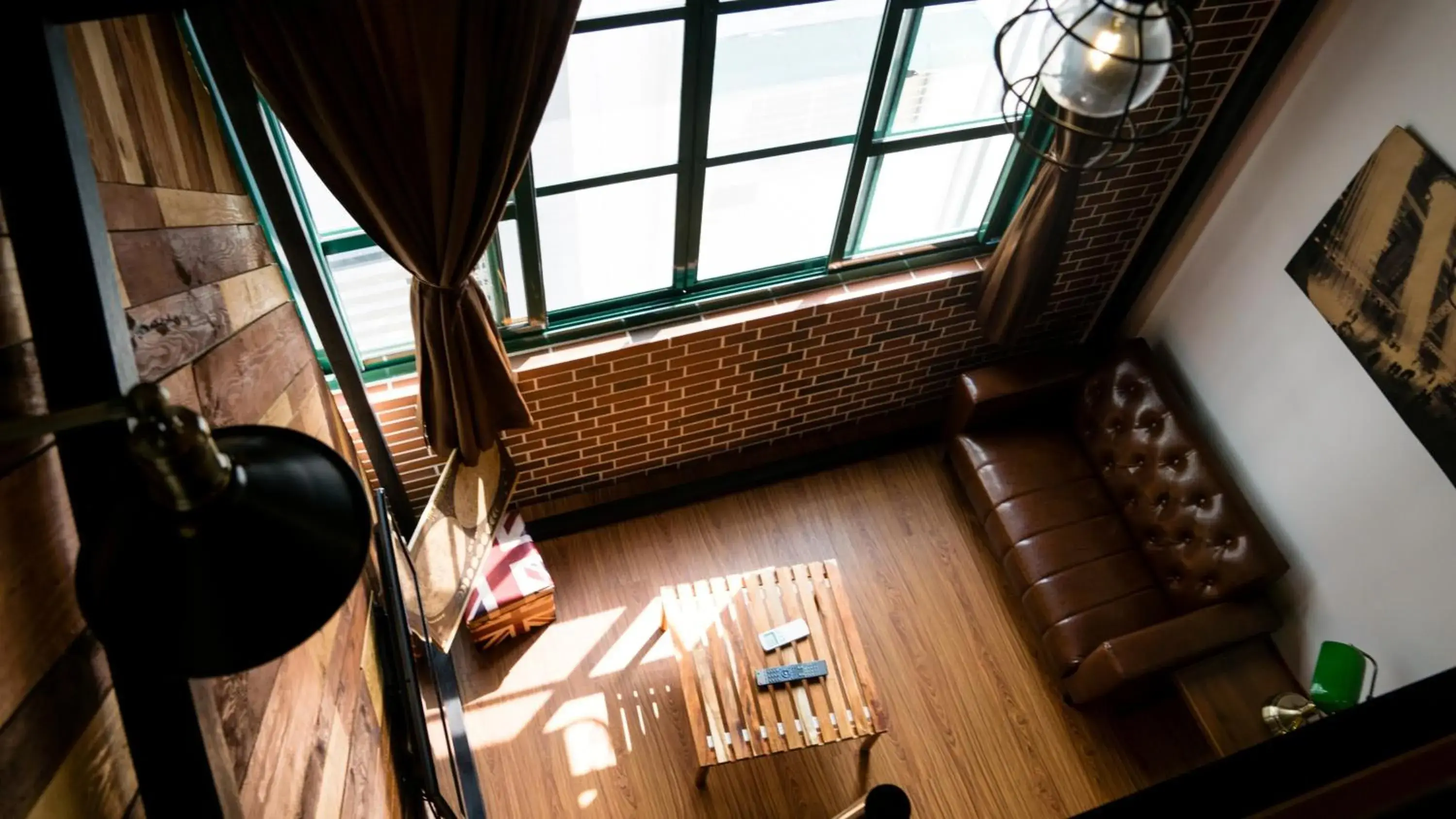 Property building in Loft Wo Design Inn Property building in Loft Wo Design Inn