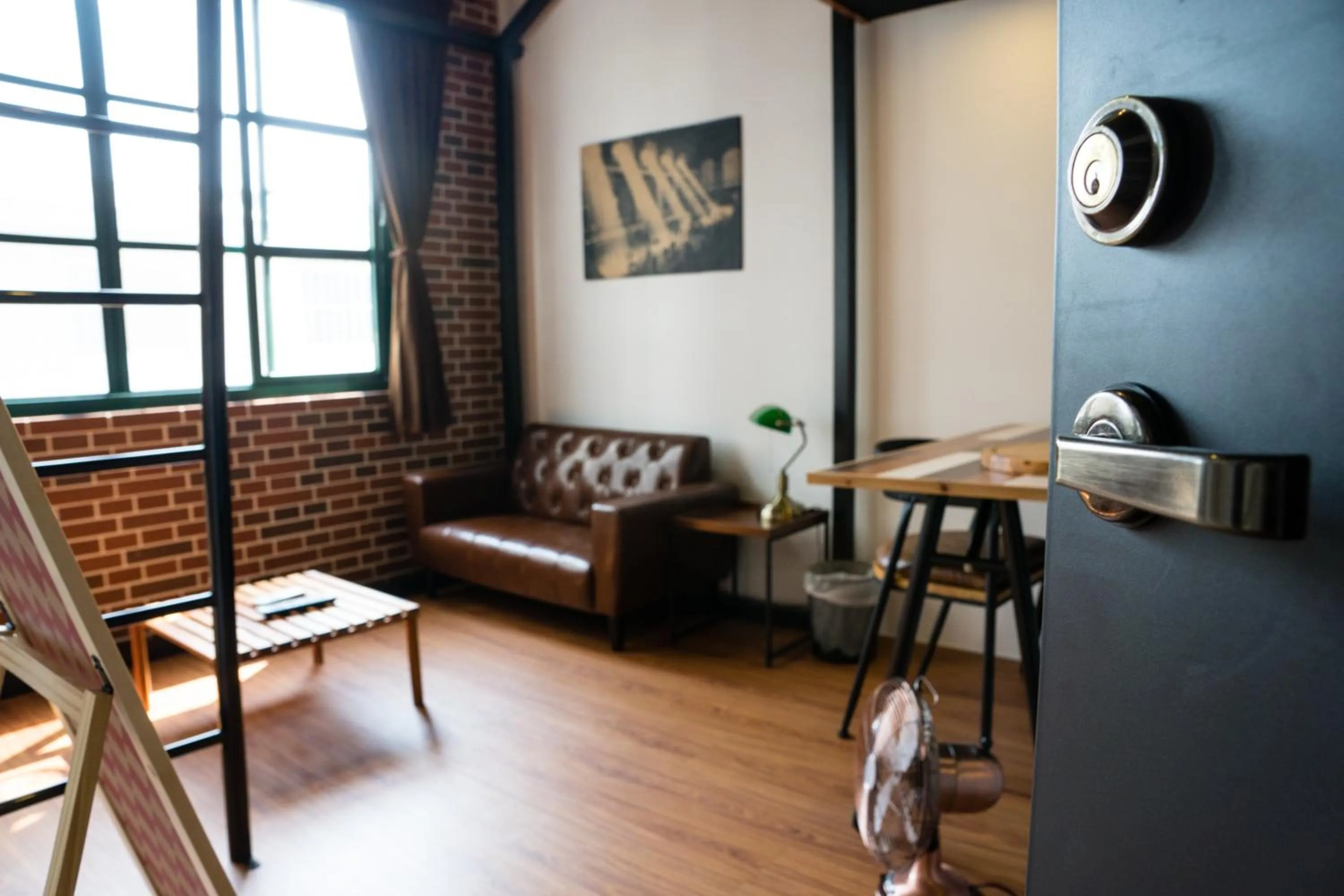 Shower in Loft Wo Design Inn
