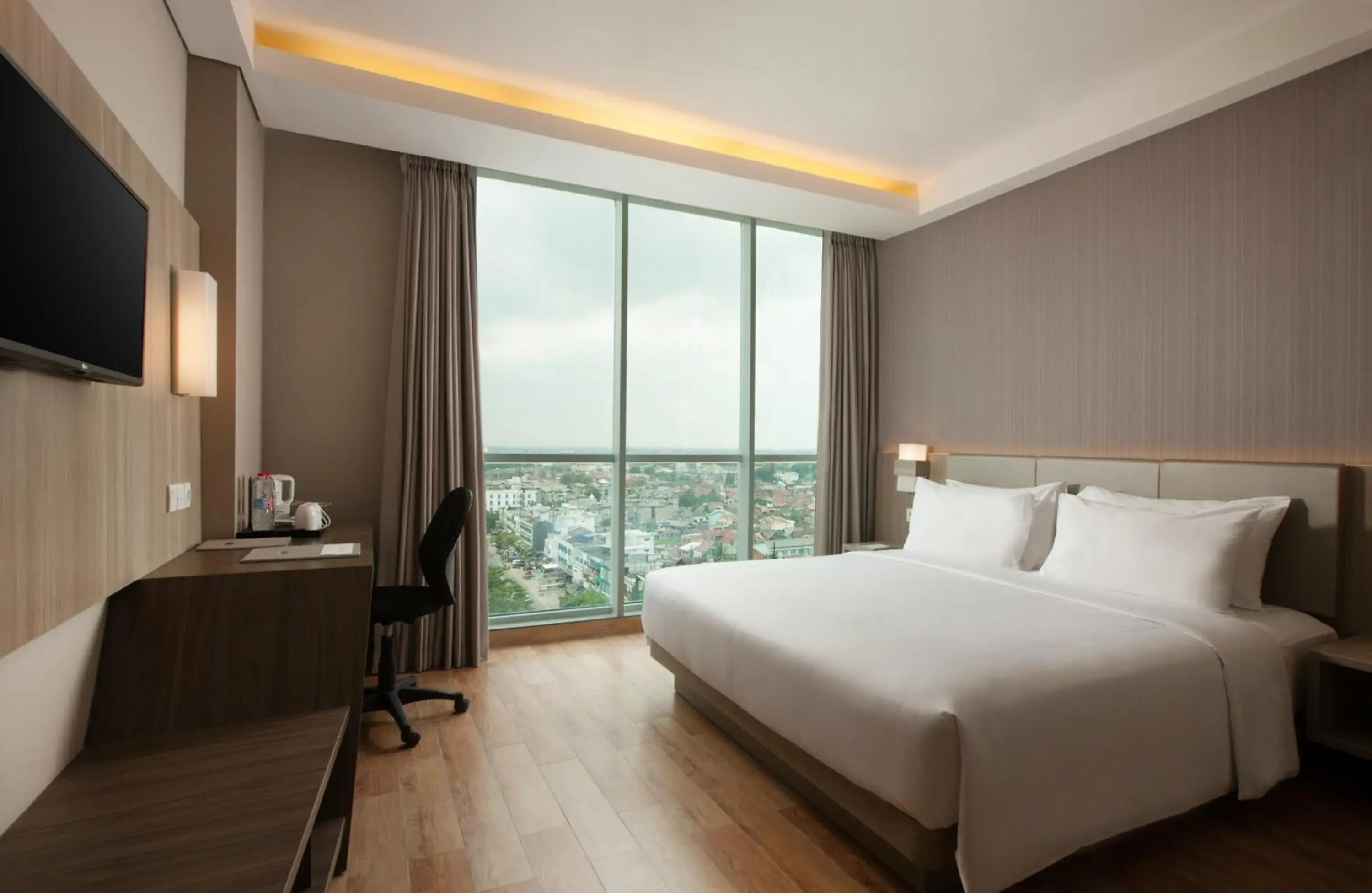 Superior King Room in Hotel Santika Radial Palembang Superior King Room in Hotel Santika Radial Palembang