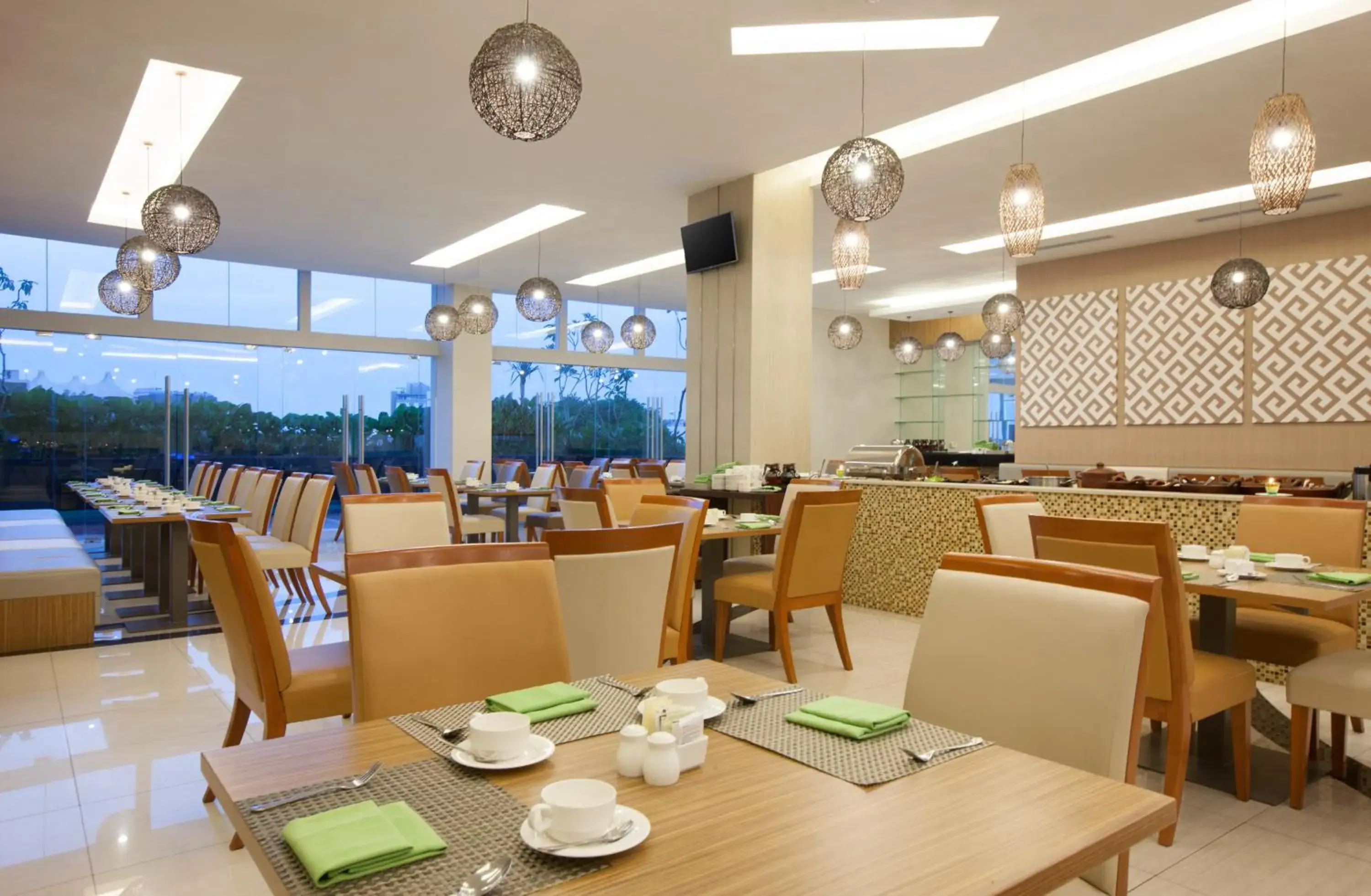 Restaurant/places to eat in Hotel Santika Radial Palembang Restaurant/places to eat in Hotel Santika Radial Palembang