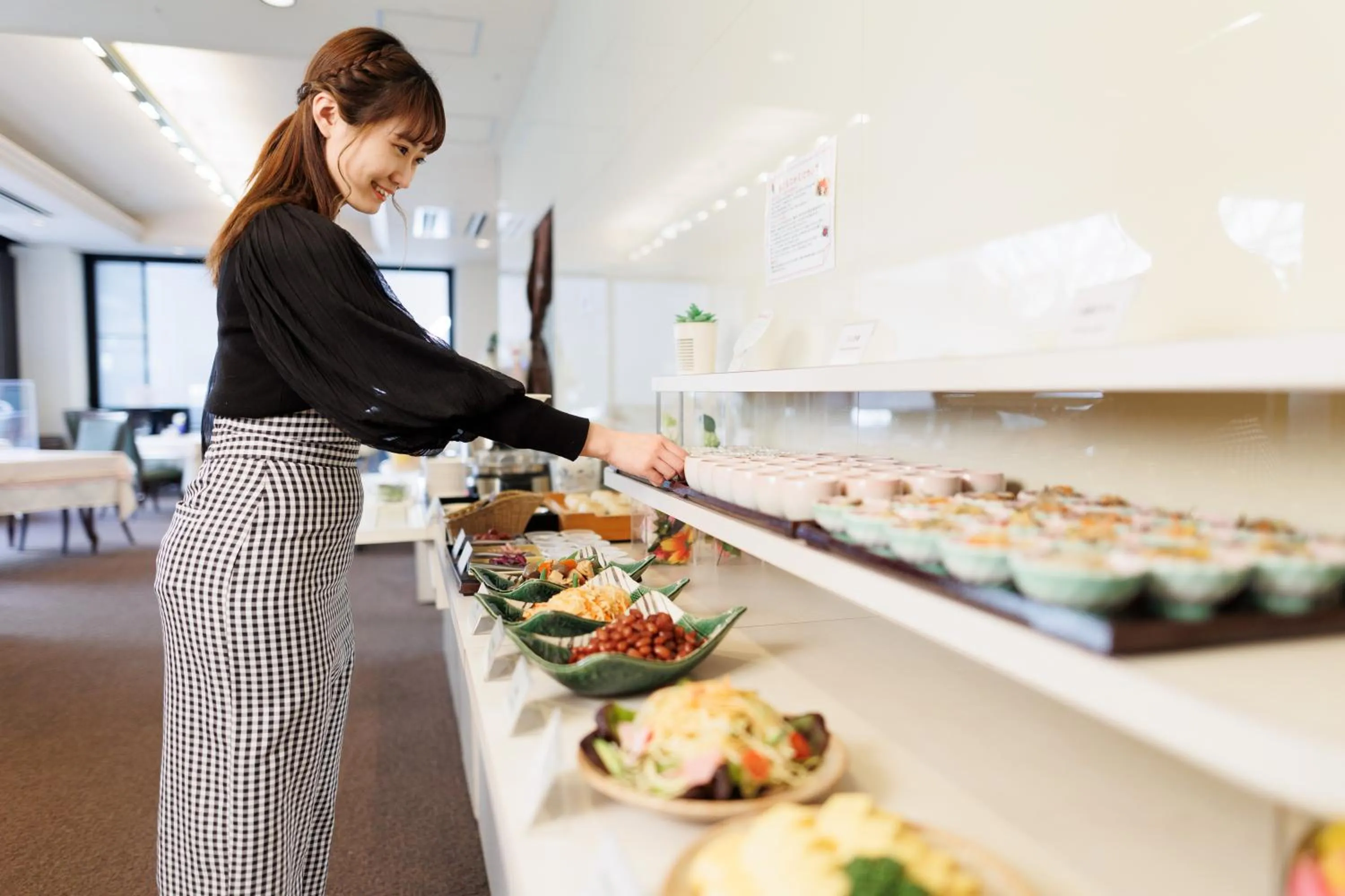 Buffet breakfast in Yokaichi Royal Hotel