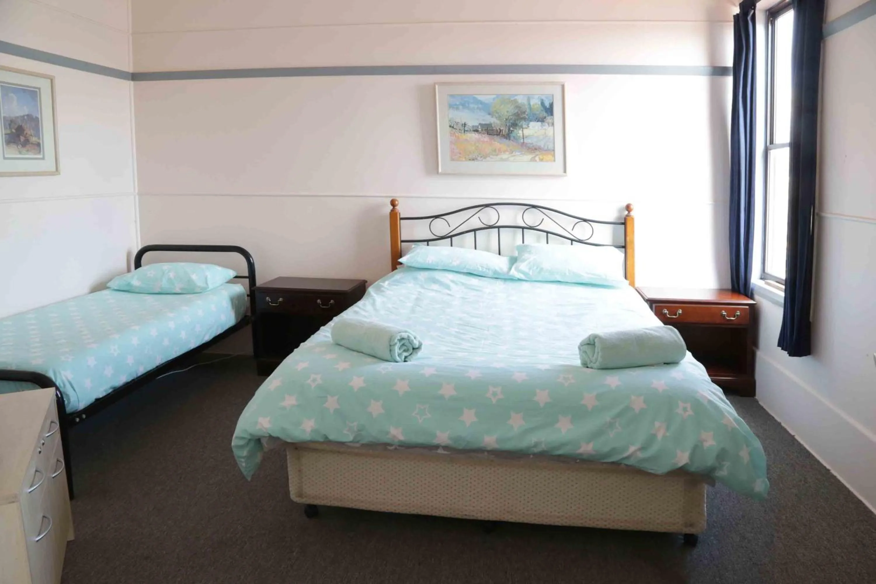 Bed in The Federal Hotel