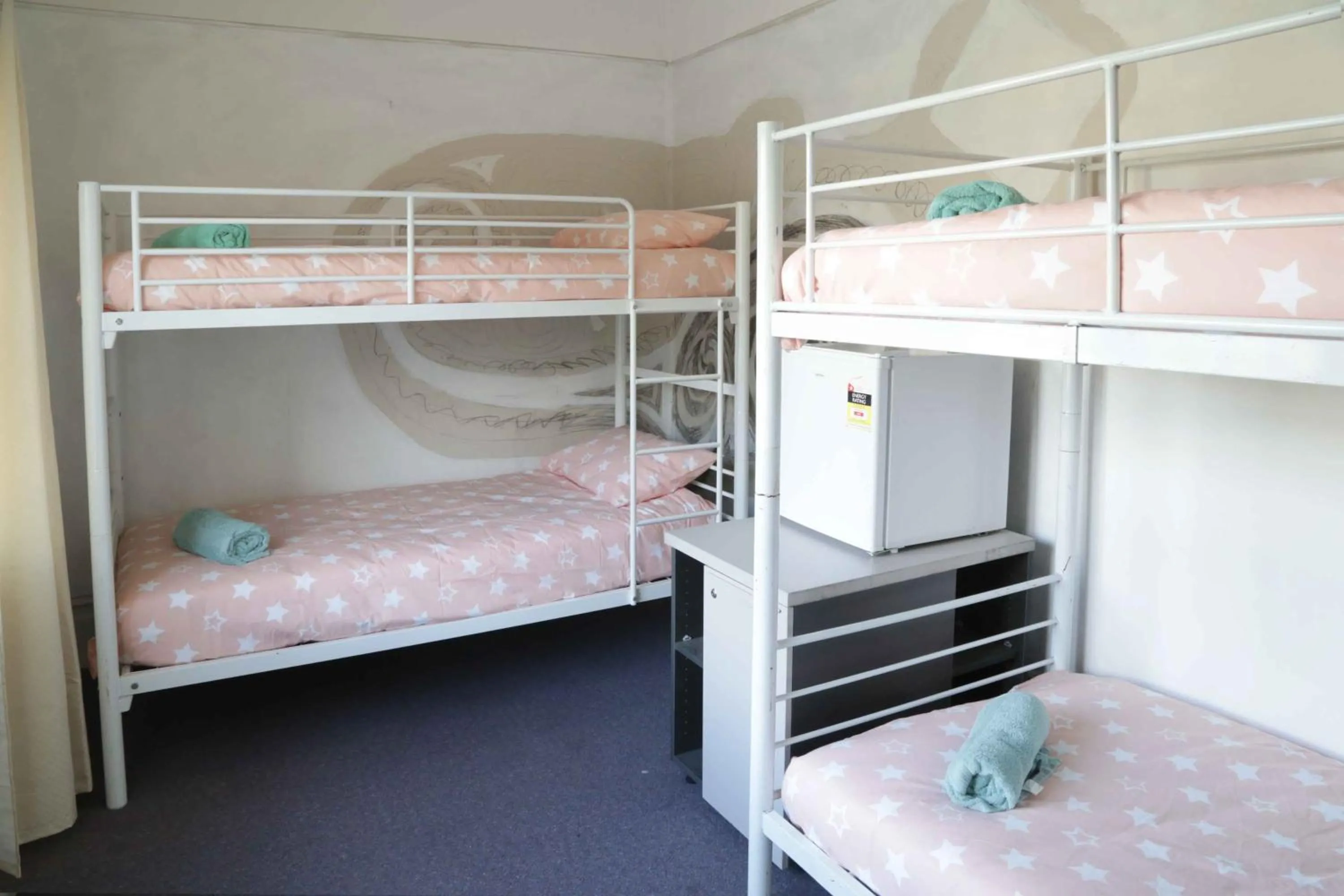 Street view, Bed in The Federal Hotel
