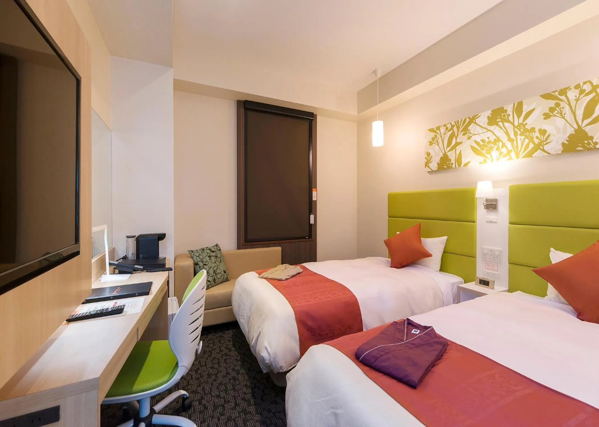 Photo of the whole room, Bed in Queens Hotel Chitose