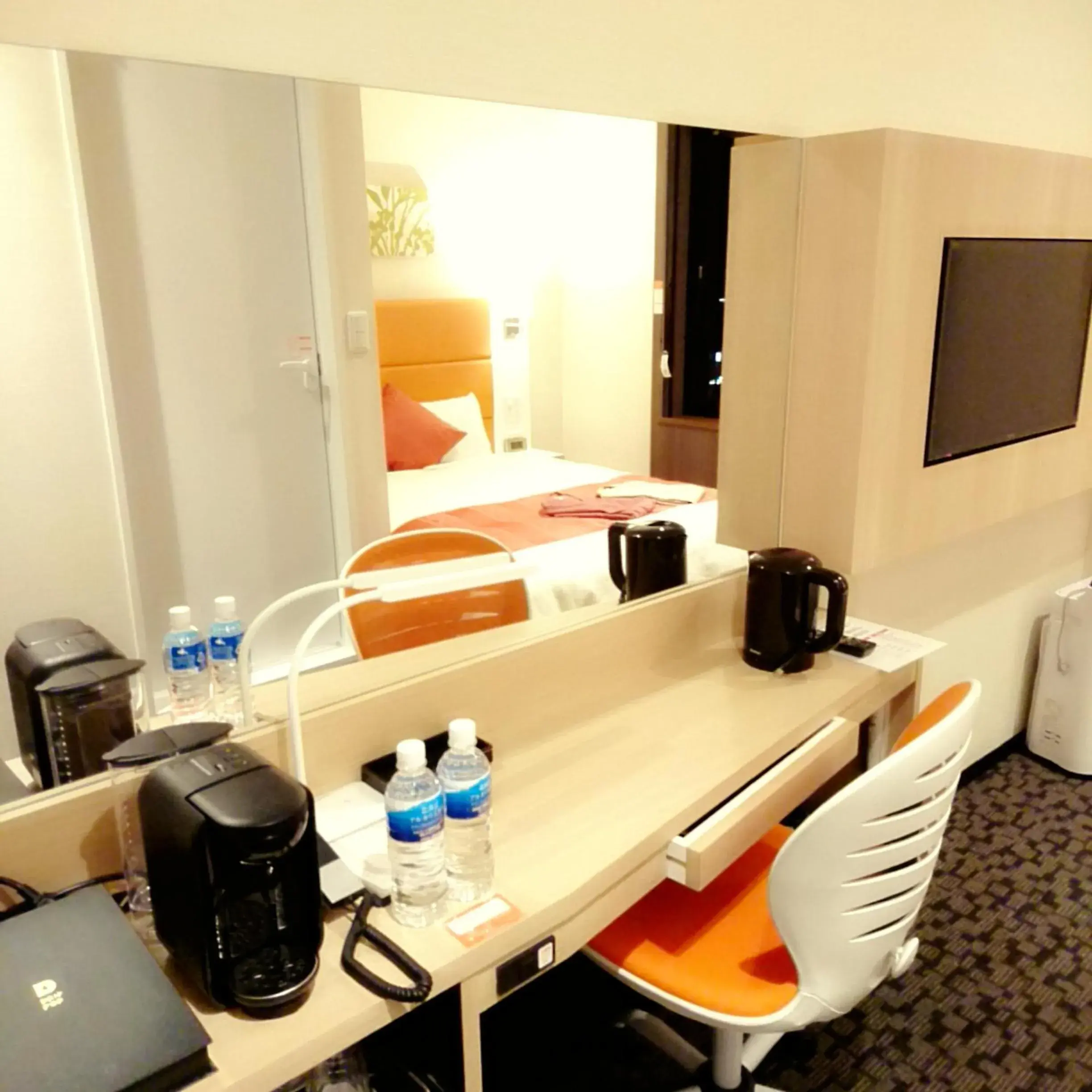 Decorative detail, Bed in Queens Hotel Chitose Decorative detail, Bed in Queens Hotel Chitose