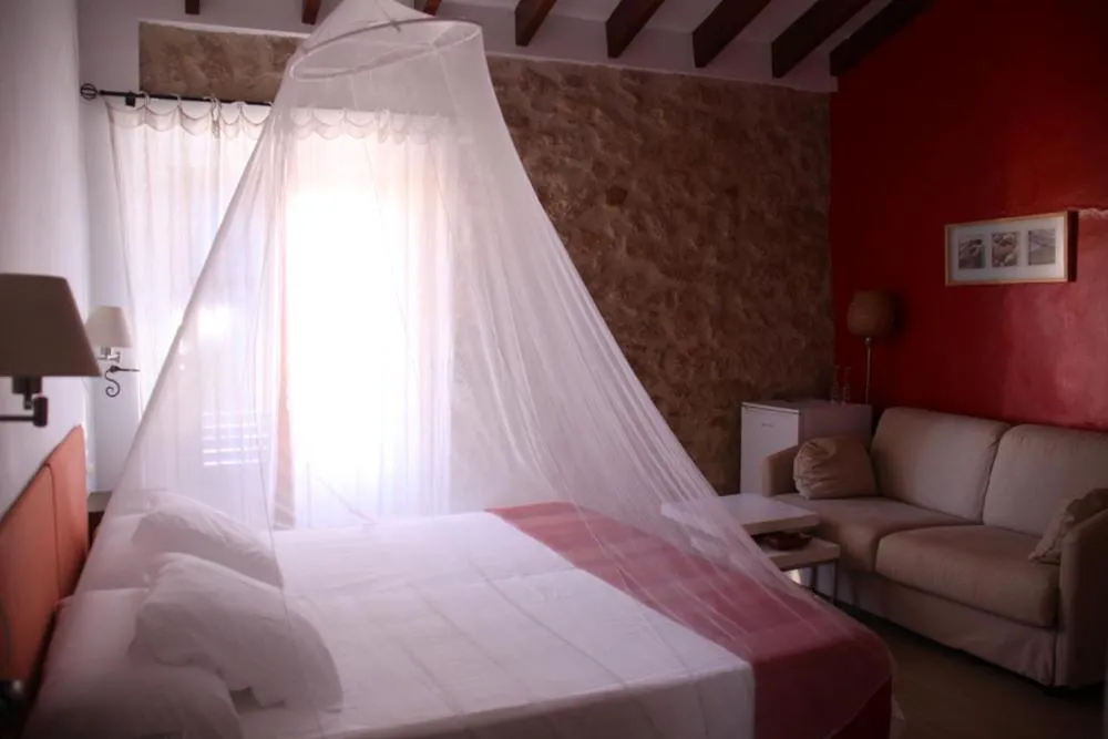 Day, Bed in La Trancada