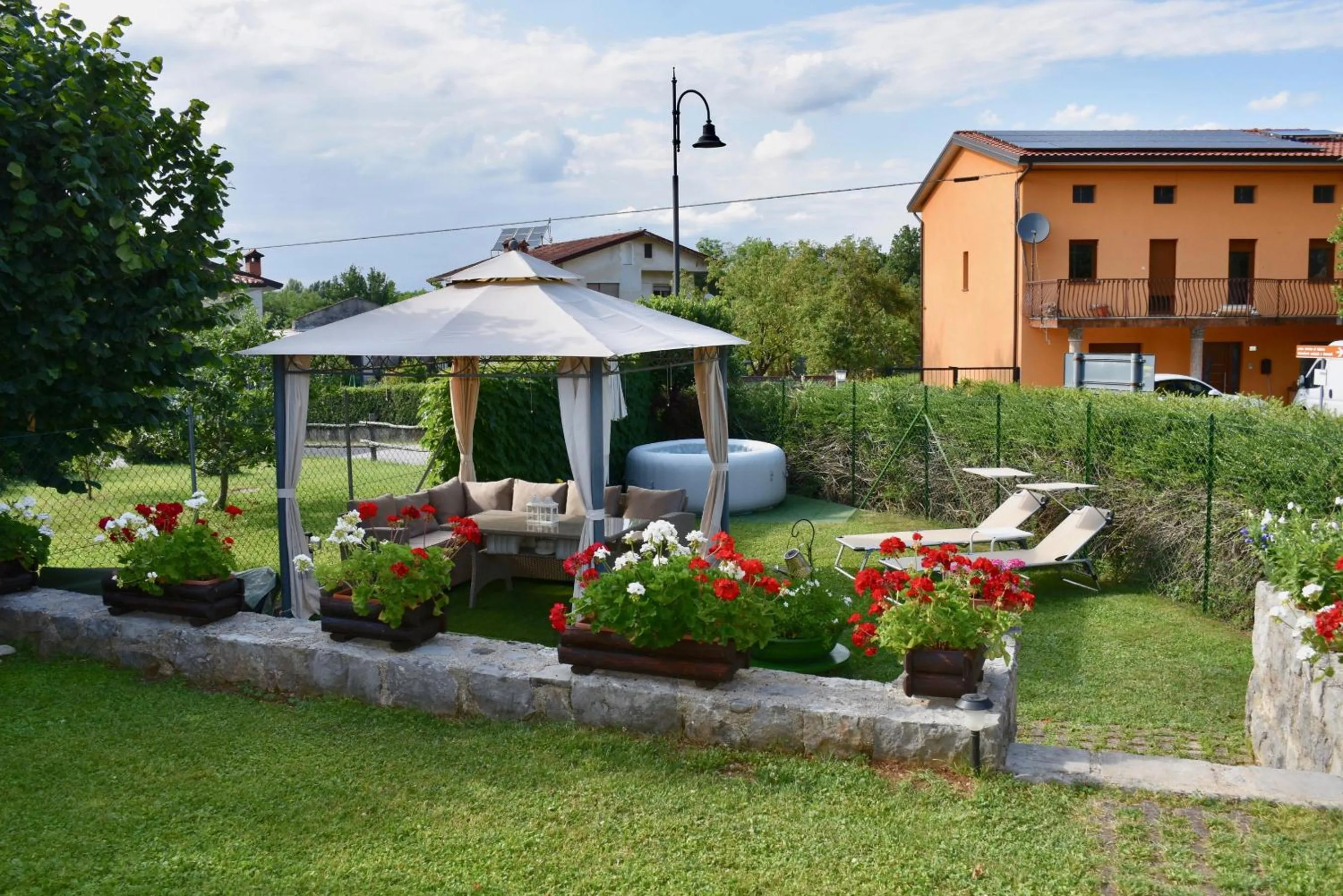 Garden in Al Vecchio Glicine