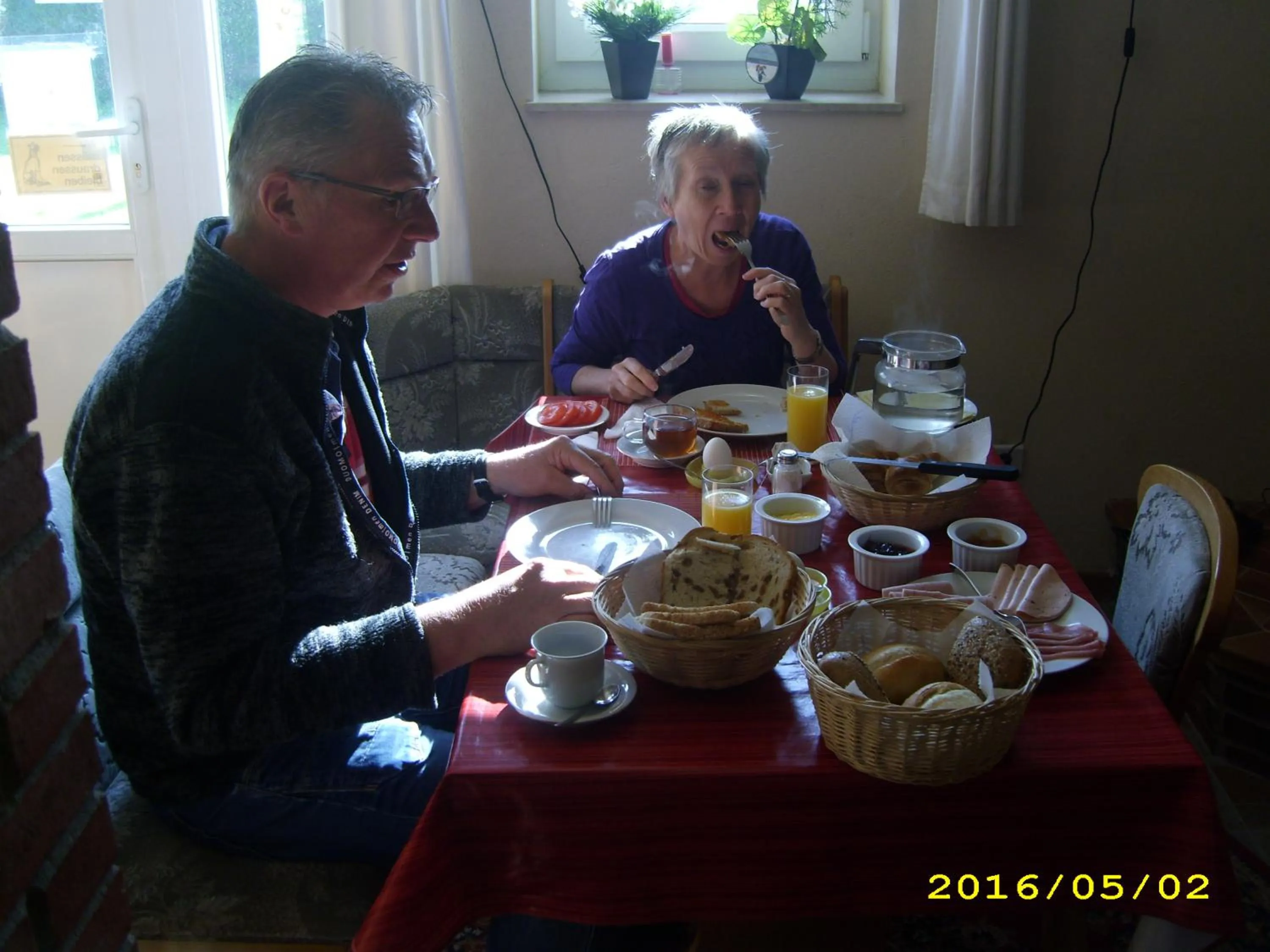 B & B Gross Methling