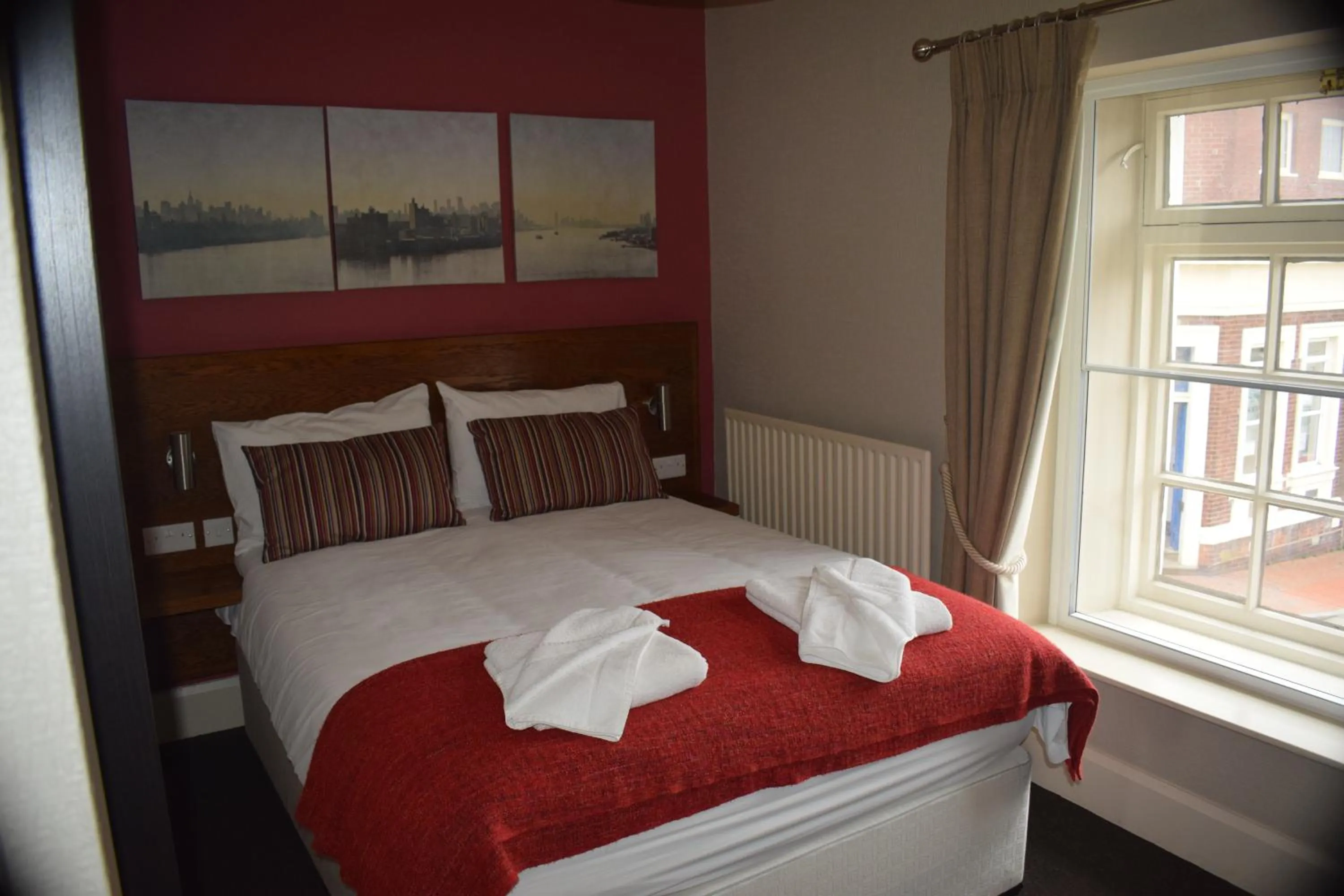 Bedroom in Woolpack Pub & Kitchen