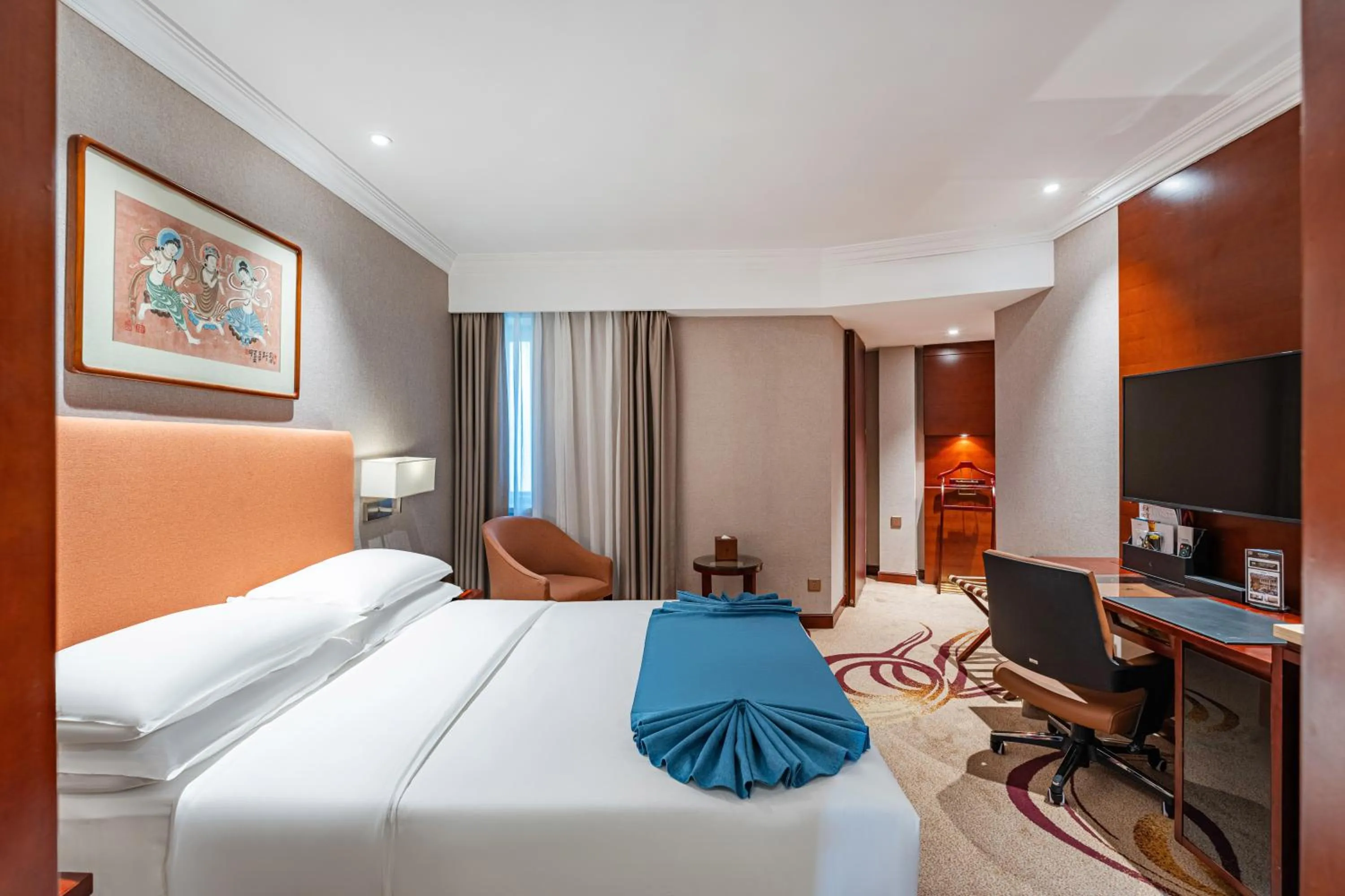 Photo of the whole room, Bed in Beijing Feitian Hotel