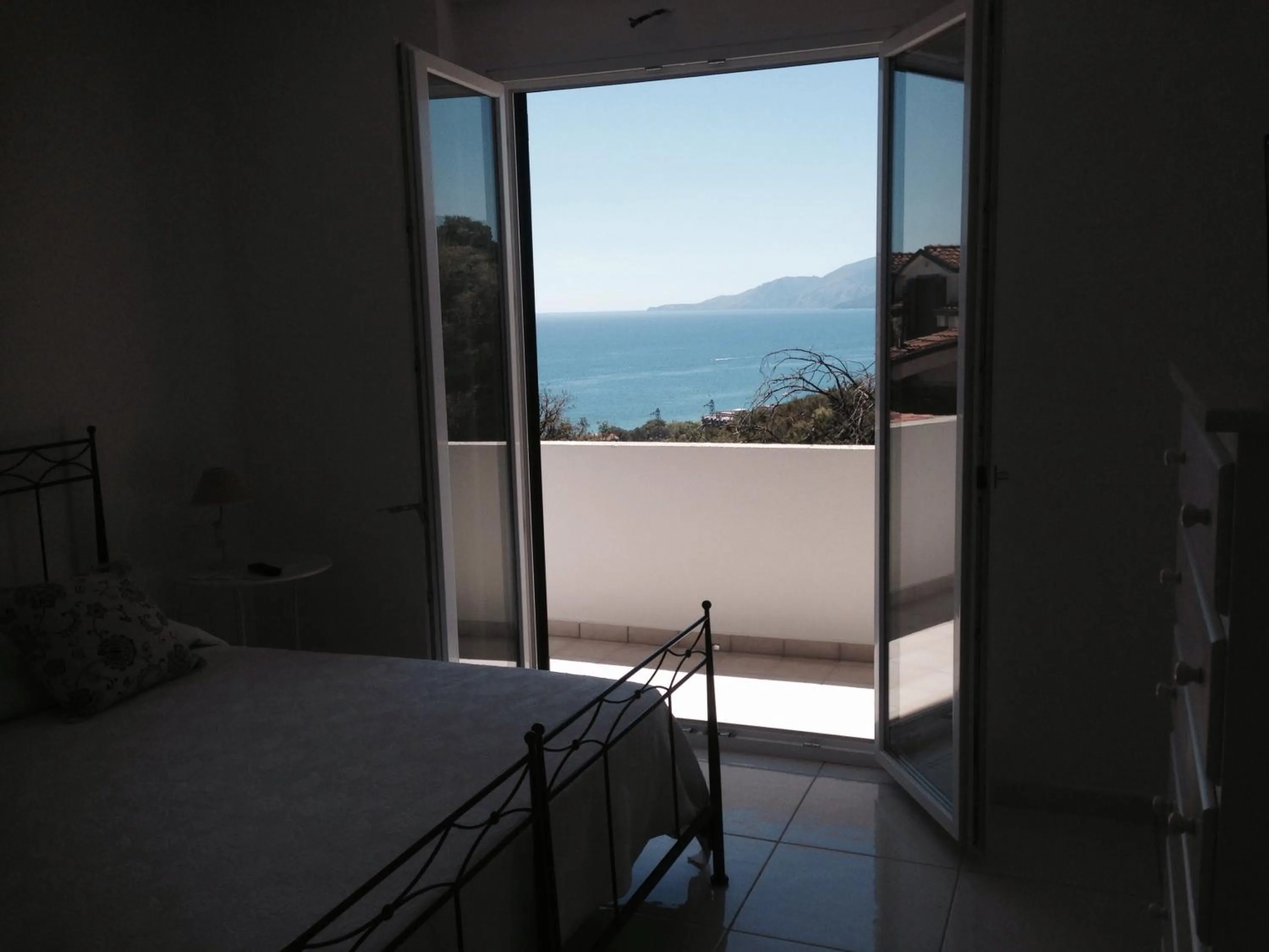 Bed in La Bouganville