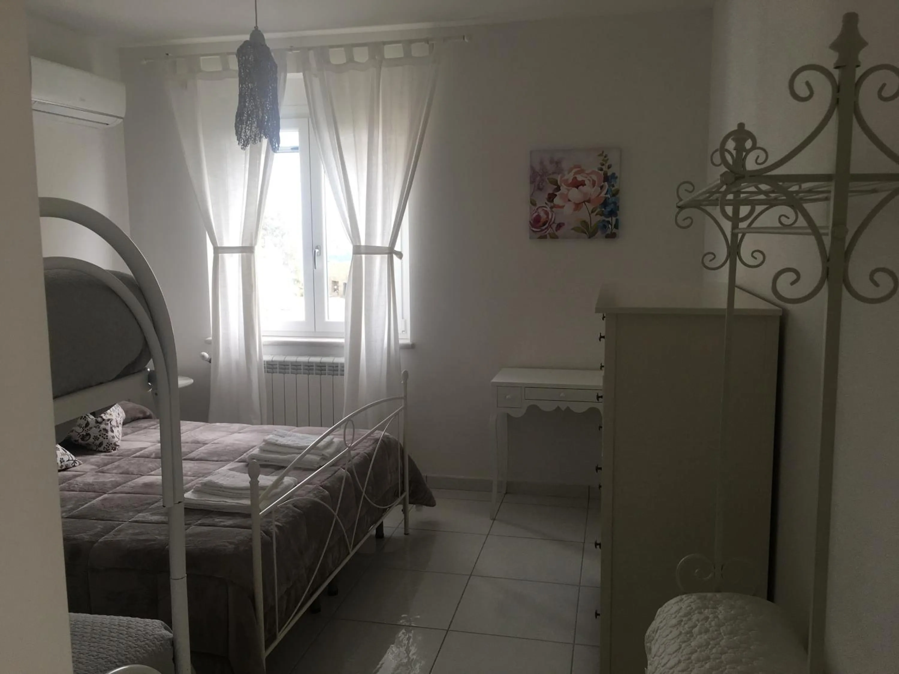 Bed in La Bouganville