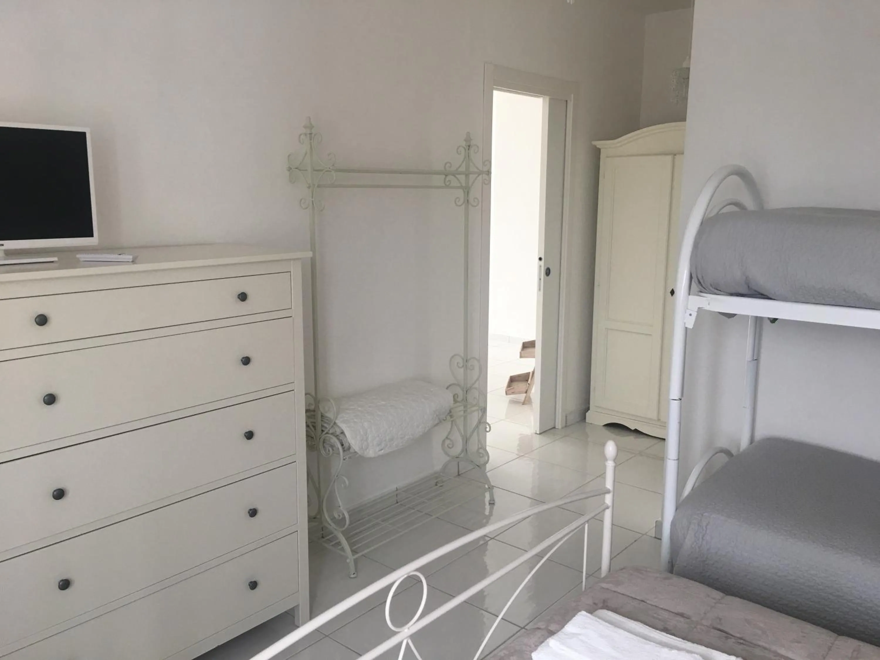 Bed in La Bouganville