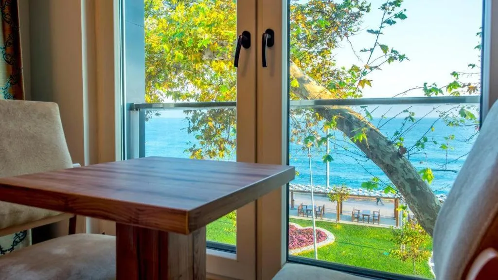 Garden view in Akcakoca Poyraz Otel