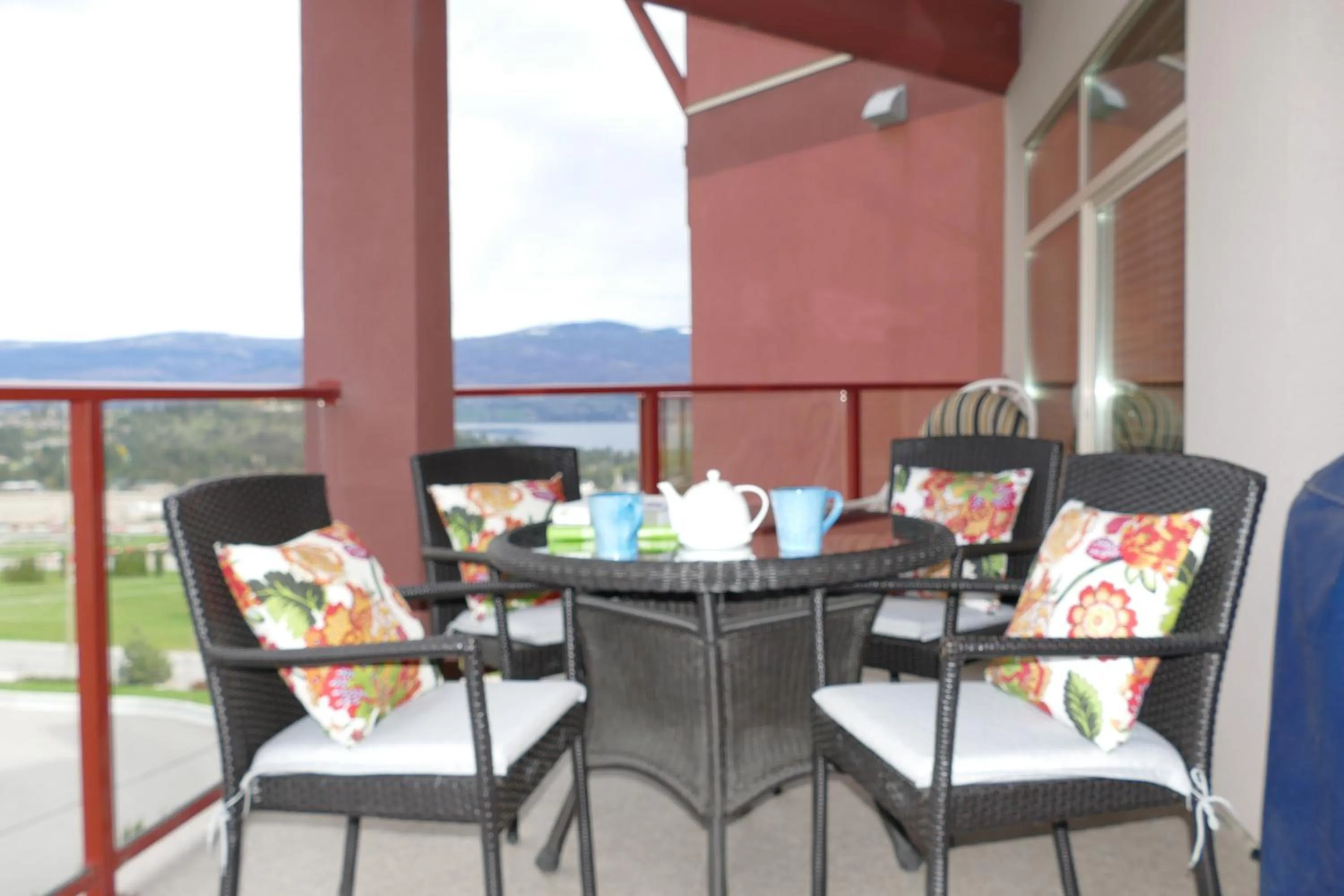 Lake view in Copper Oasis