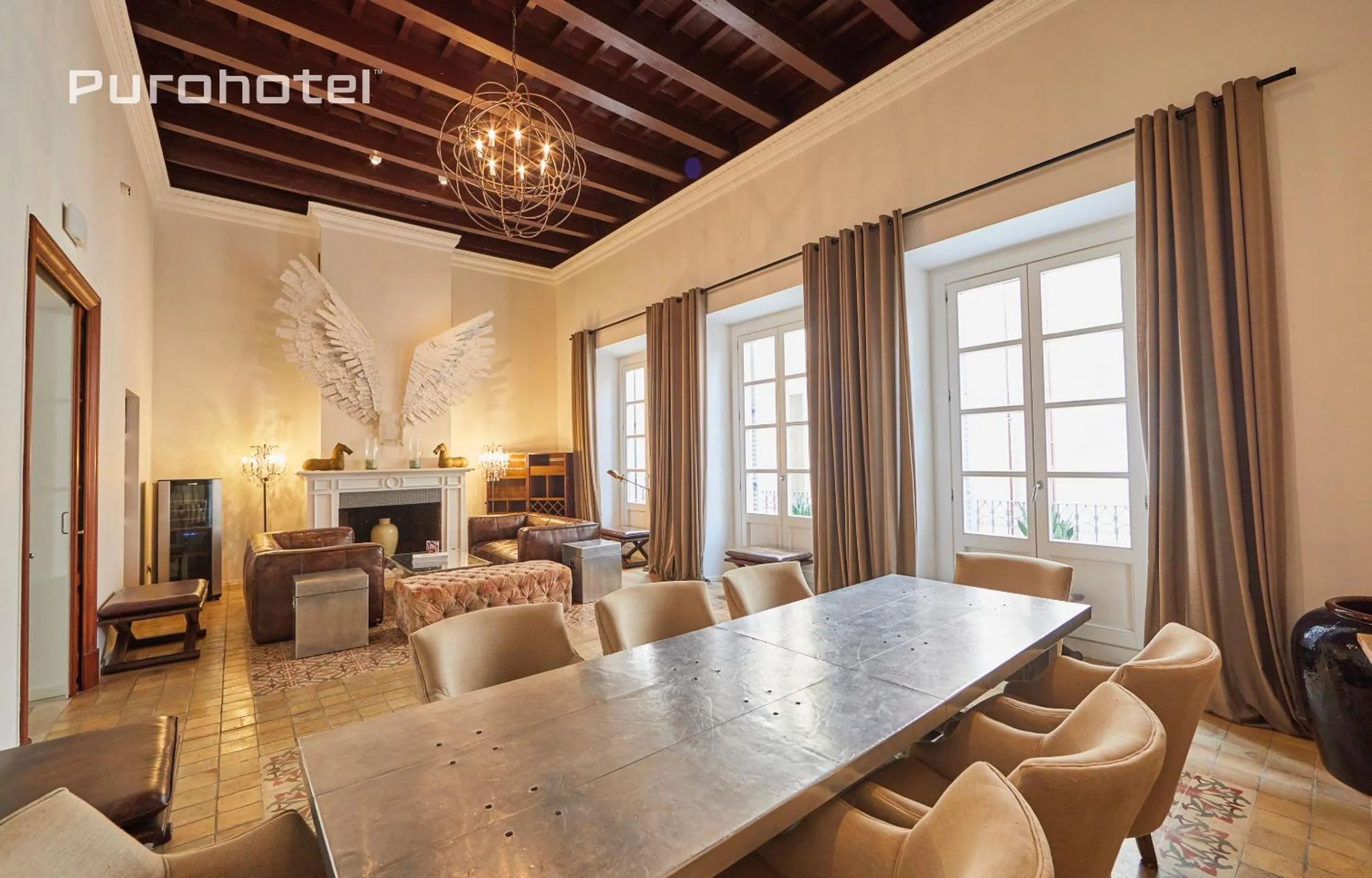 Living room in Puro Hotel Oasis Urbano