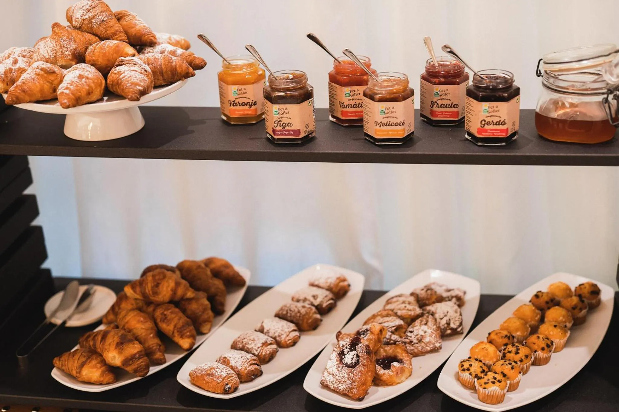 Food and drinks in Puro Hotel Oasis Urbano