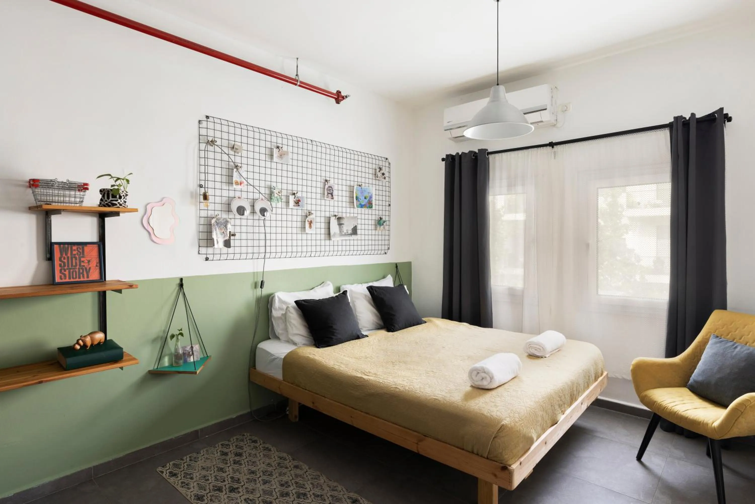 Bedroom, Bed in Rena's House