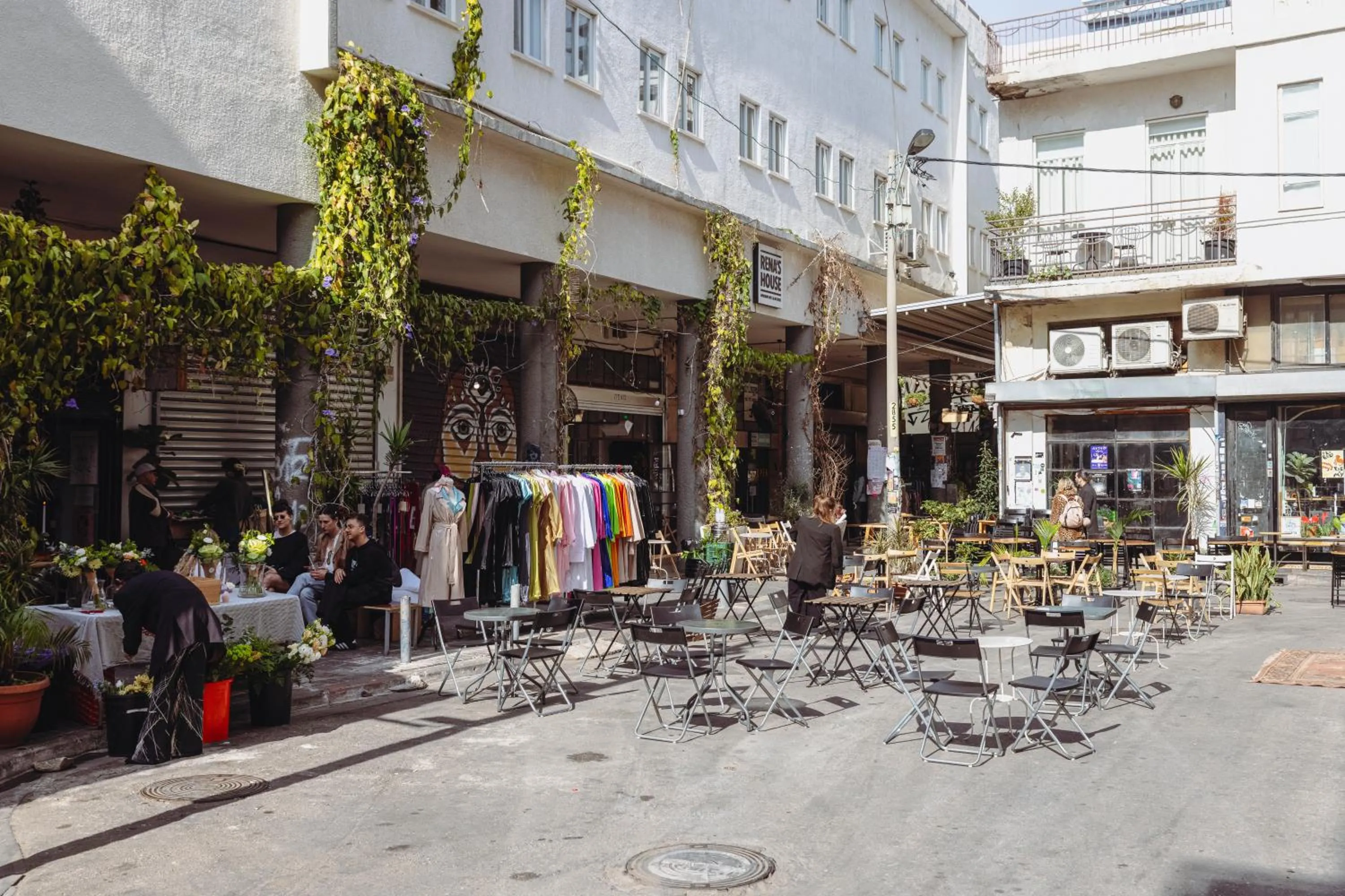 Property building in Rena's House