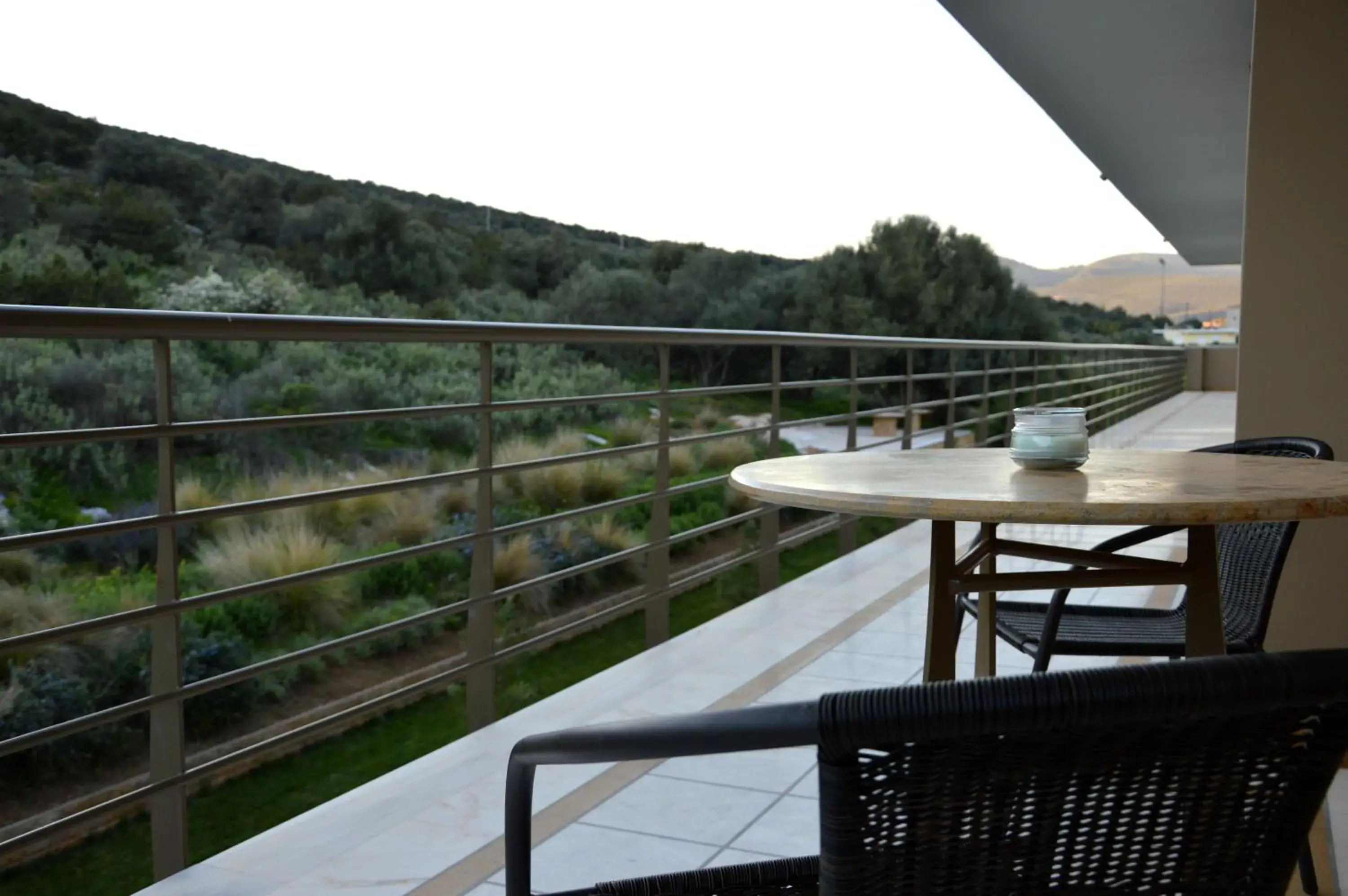 Elegant Apartment in Marathon Eco Stay Elegant Apartment in Marathon Eco Stay