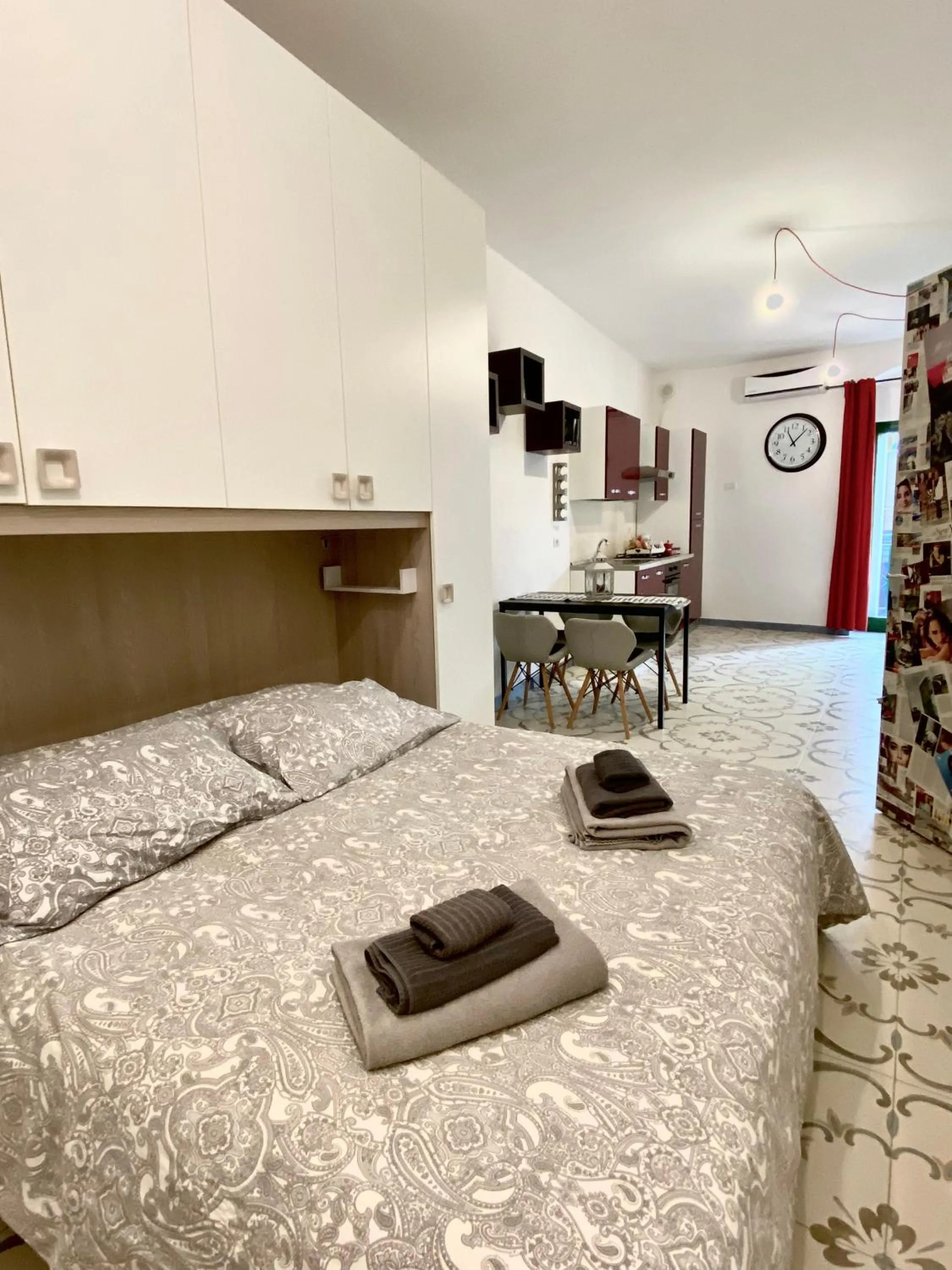 Photo of the whole room, Bed in Le Statuine Dimore Diffuse