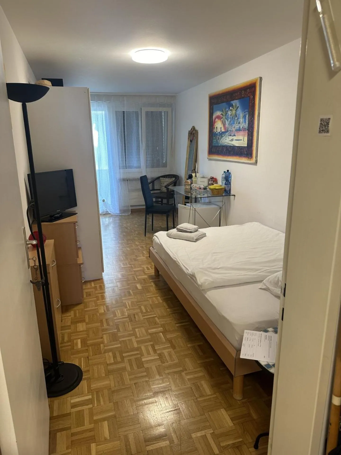 Schönes Zimmer in der City Basel
