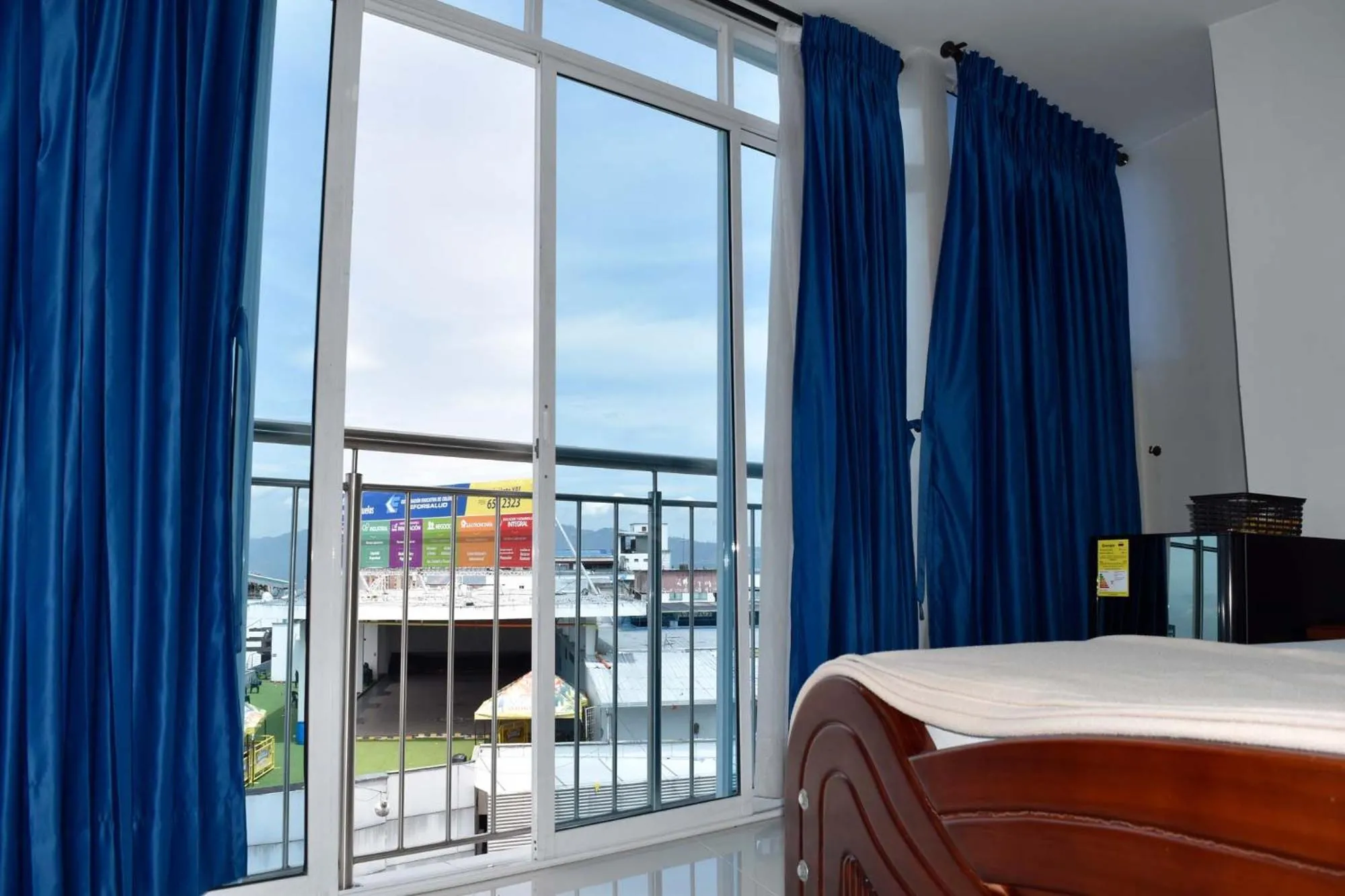 Suite with Spa Bath in Hotel Isla Mayor
