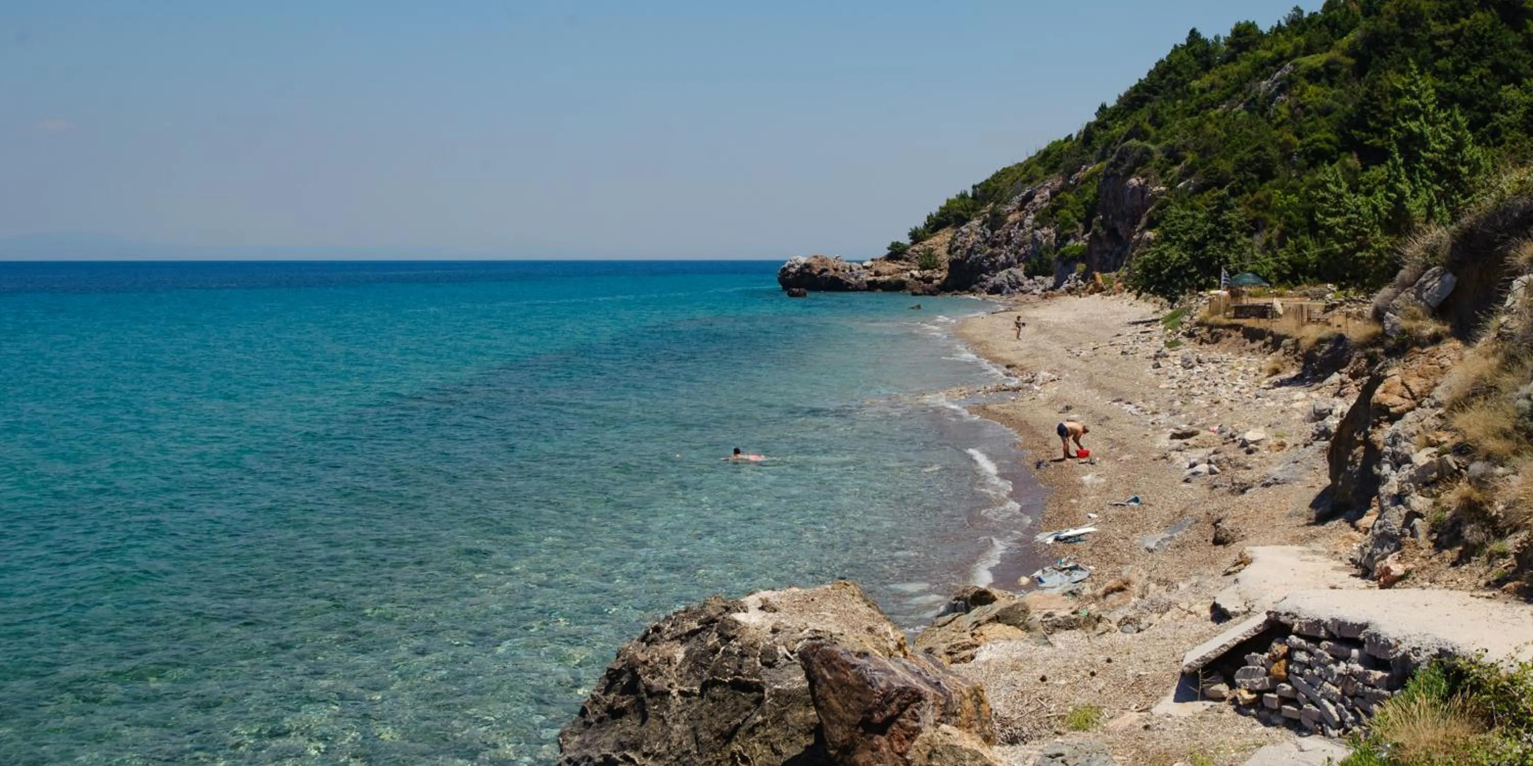 Natural landscape in Athina Studios