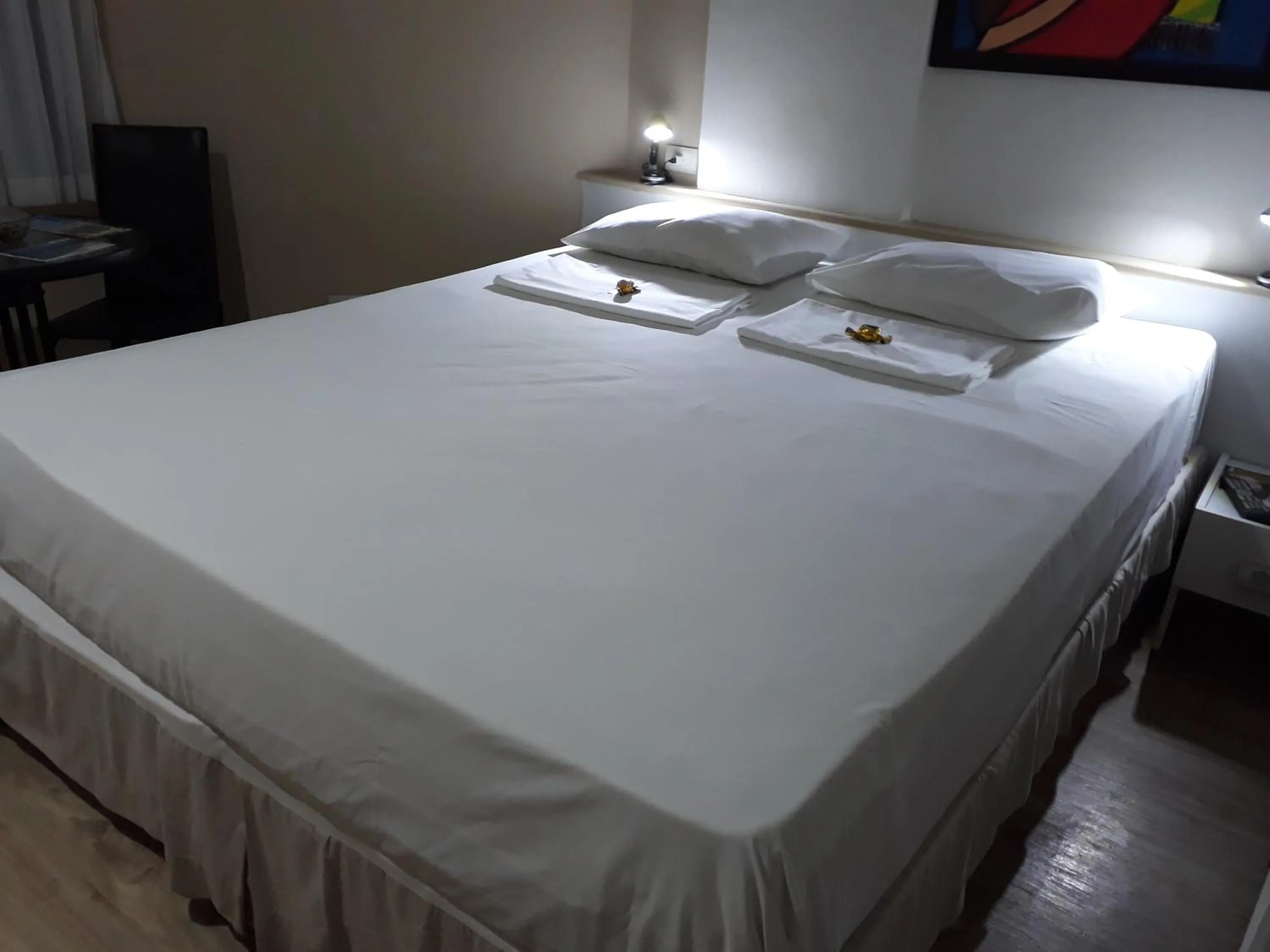 Bed in Victory Apart&Hotel