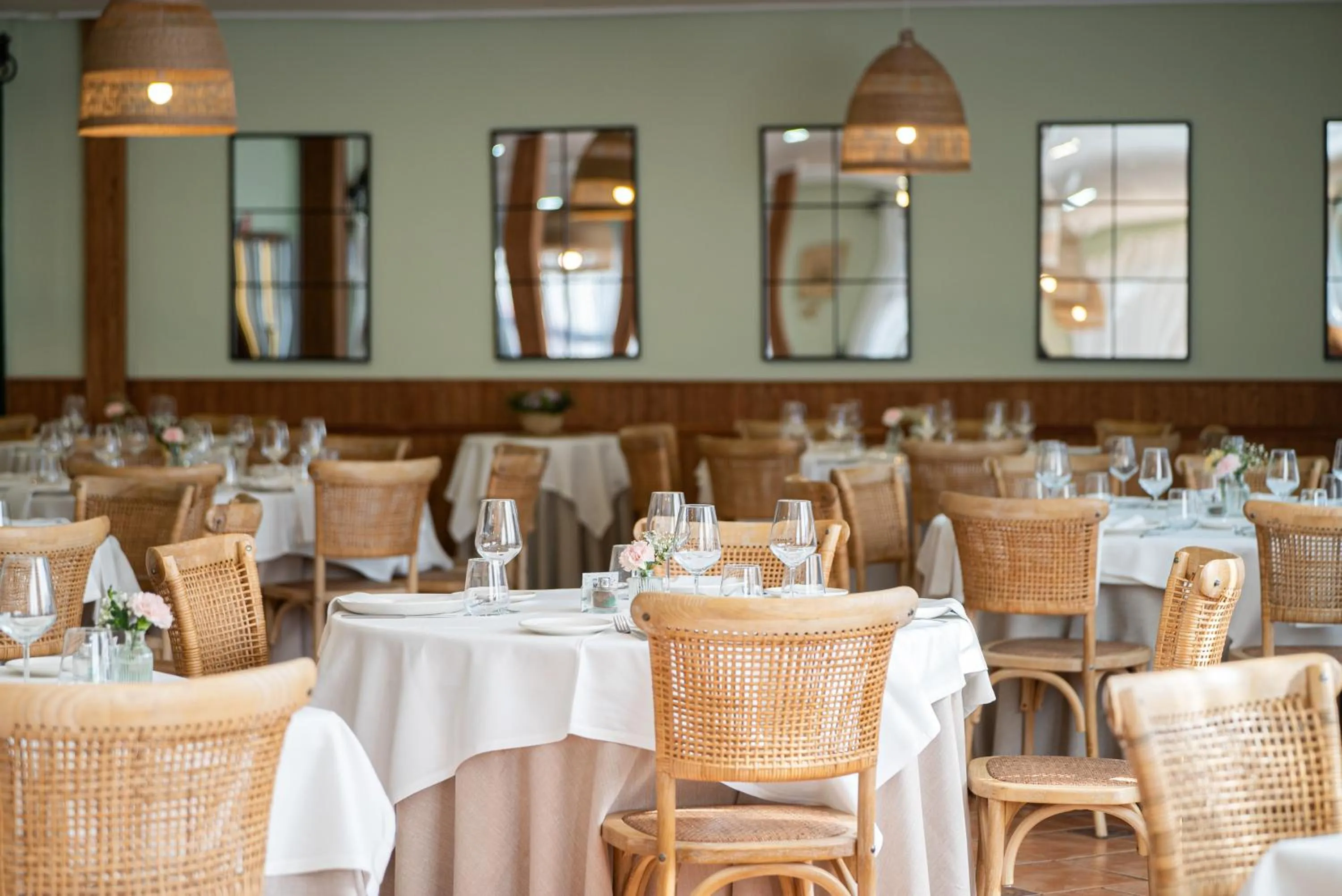 Lounge or bar in Las Palmeras