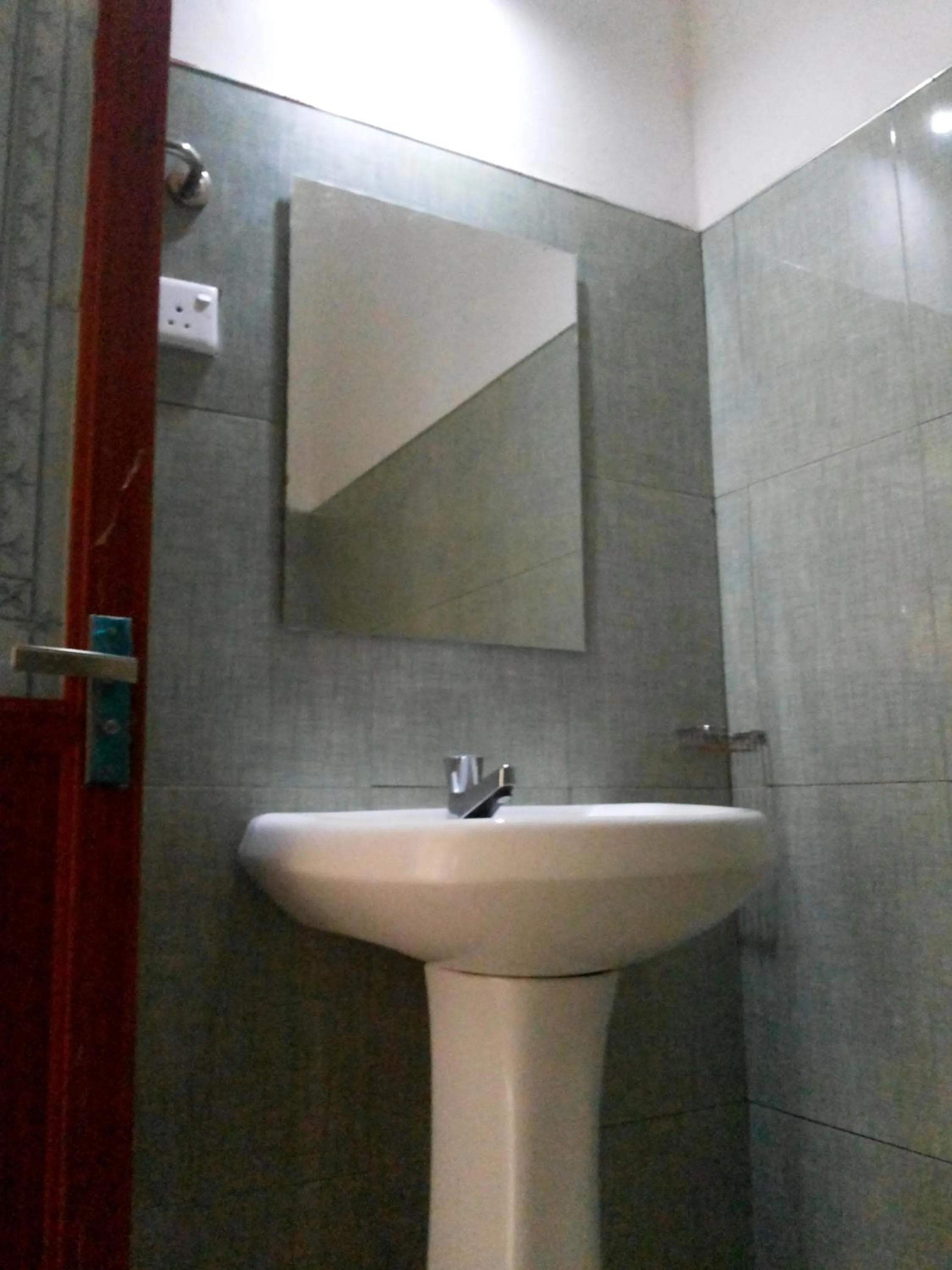 Bathroom in Jayaru Guest House