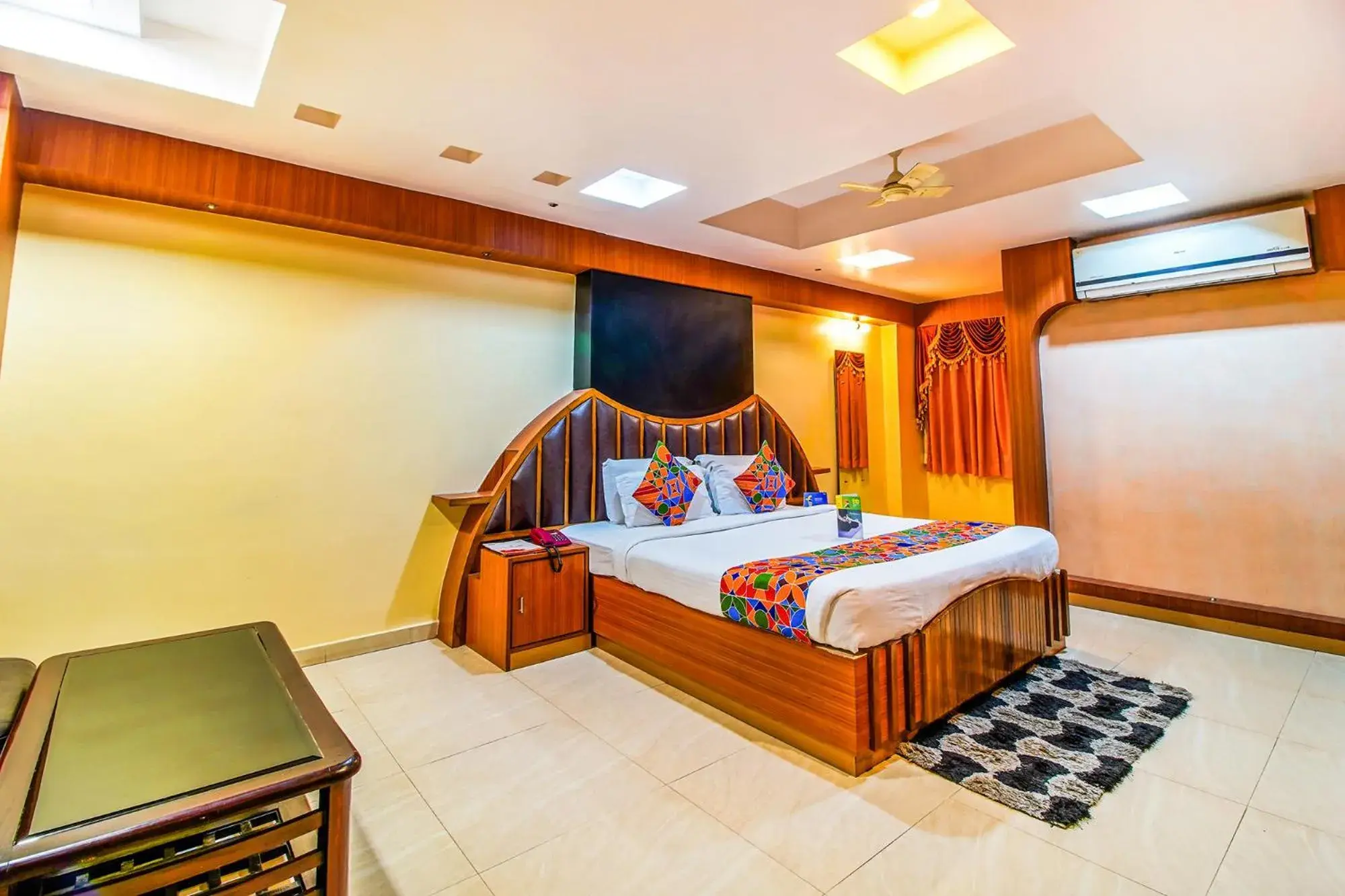 Bed in FabHotel Palash Residency Ranchi Railway Station Bed in FabHotel Palash Residency Ranchi Railway Station