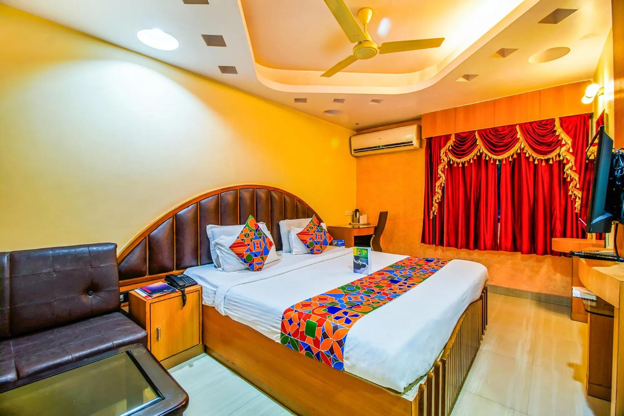 Bedroom, Bed in FabHotel Palash Residency Ranchi Railway Station