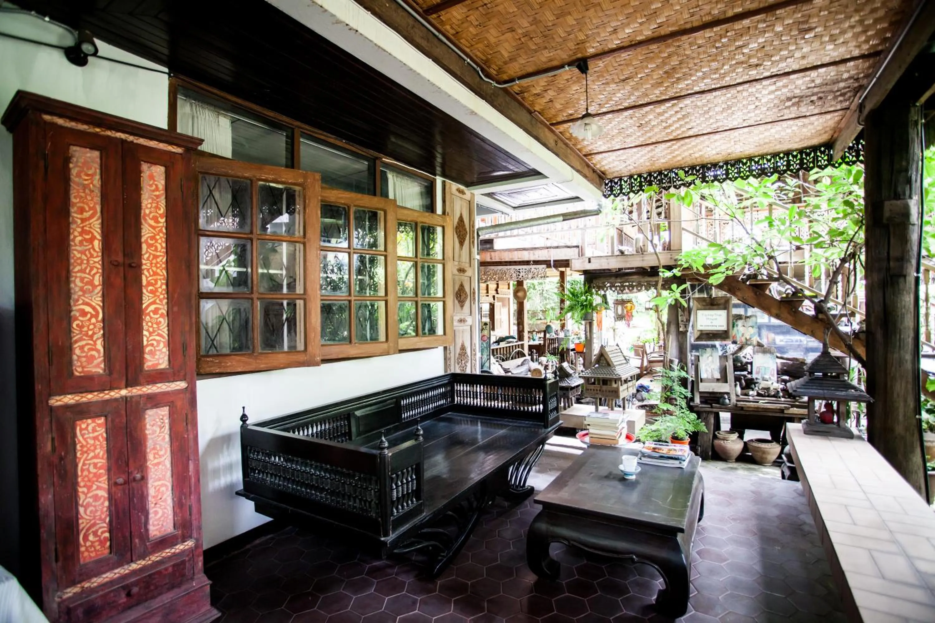 Seating area in Tiptopthai House