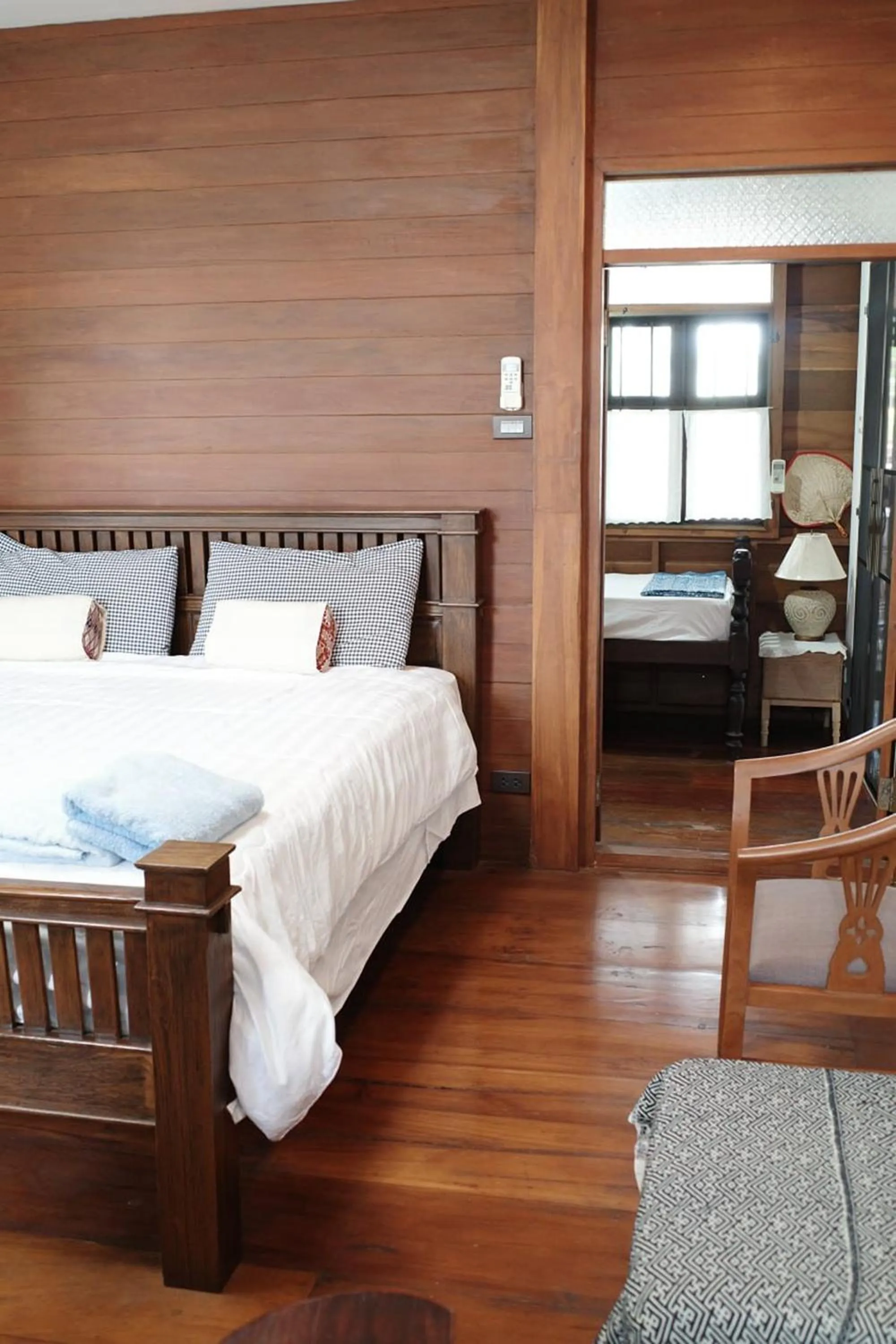 Living room, Bed in Tiptopthai House