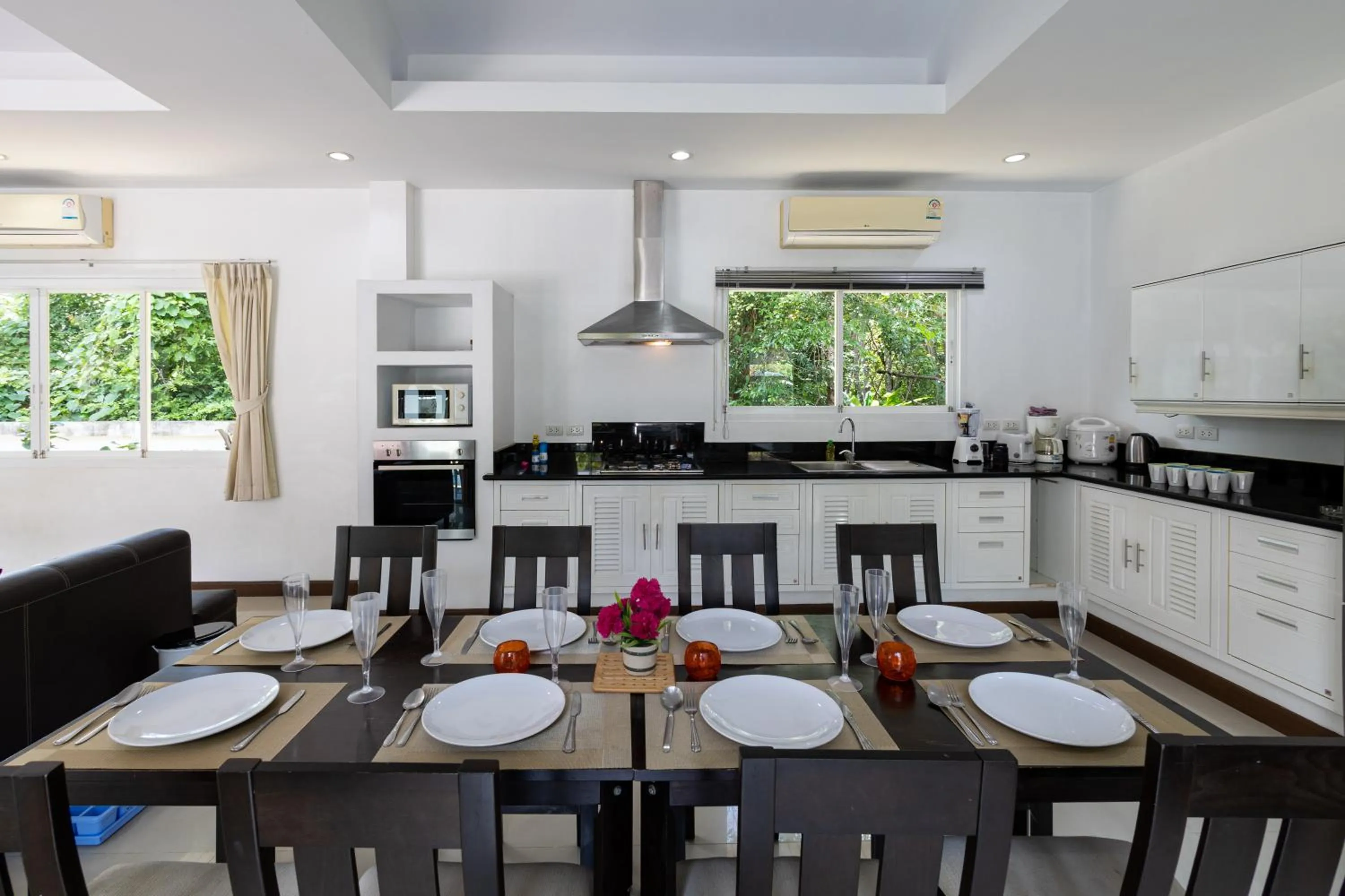 Kitchen or kitchenette in Chalong - 4 Bedroom Private Pool Villa - Phuket