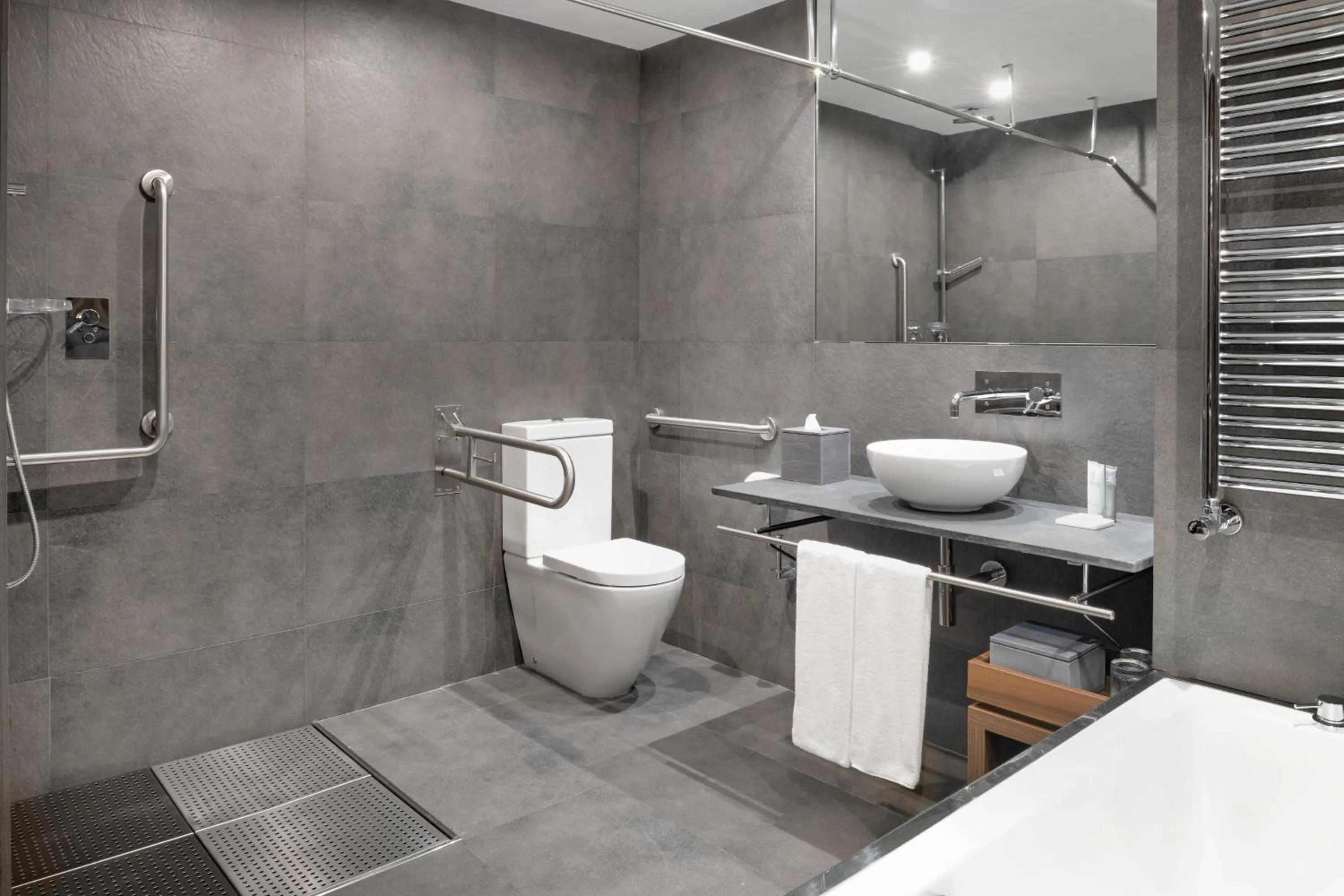 Bathroom in Hotel AC Baqueira Ski Resort, Autograph Collection