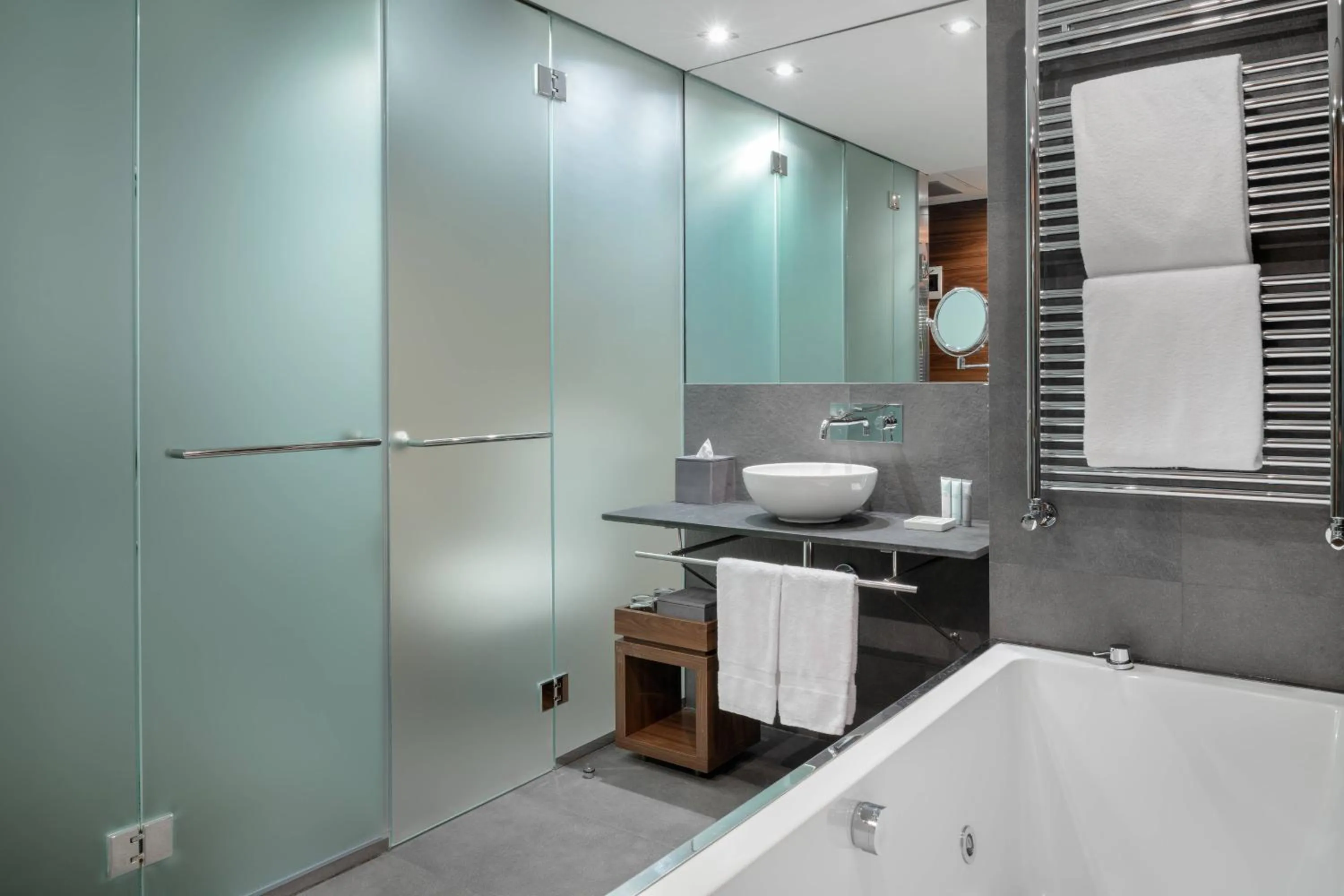 Bathroom in Hotel AC Baqueira Ski Resort, Autograph Collection