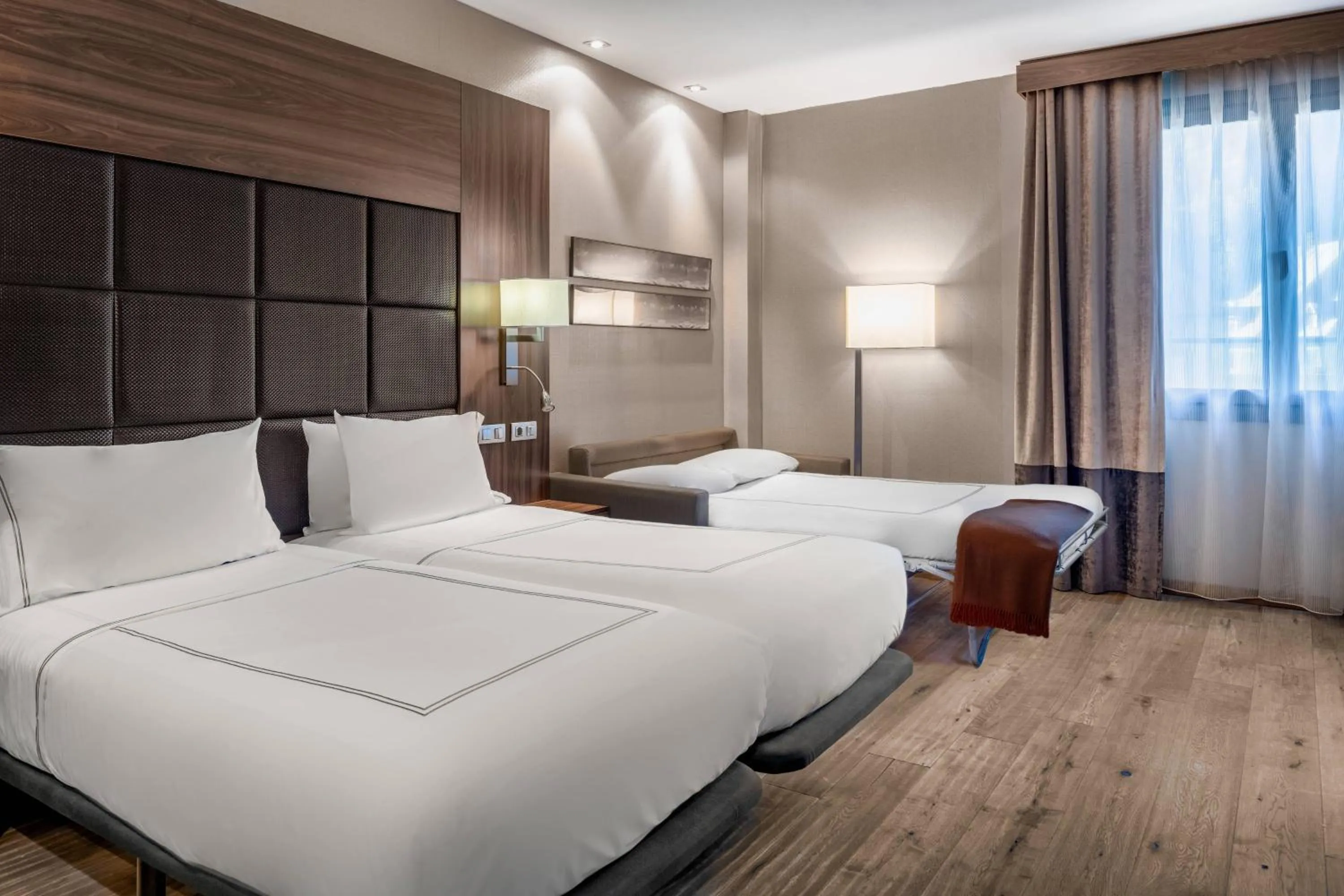 Photo of the whole room, Bed in Hotel AC Baqueira Ski Resort, Autograph Collection