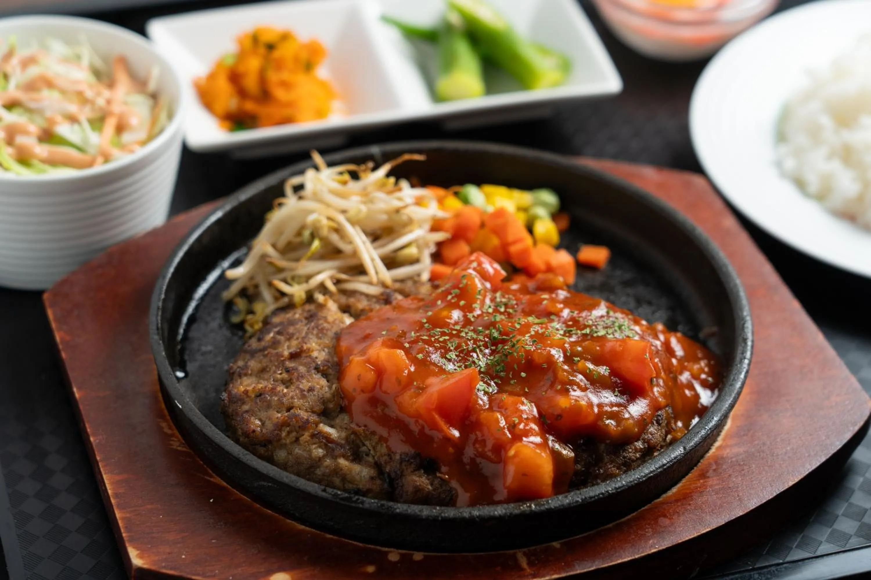 Food in Sunrise Hotel Okinawa-どこか懐かしいレトロ宿軽朝食付