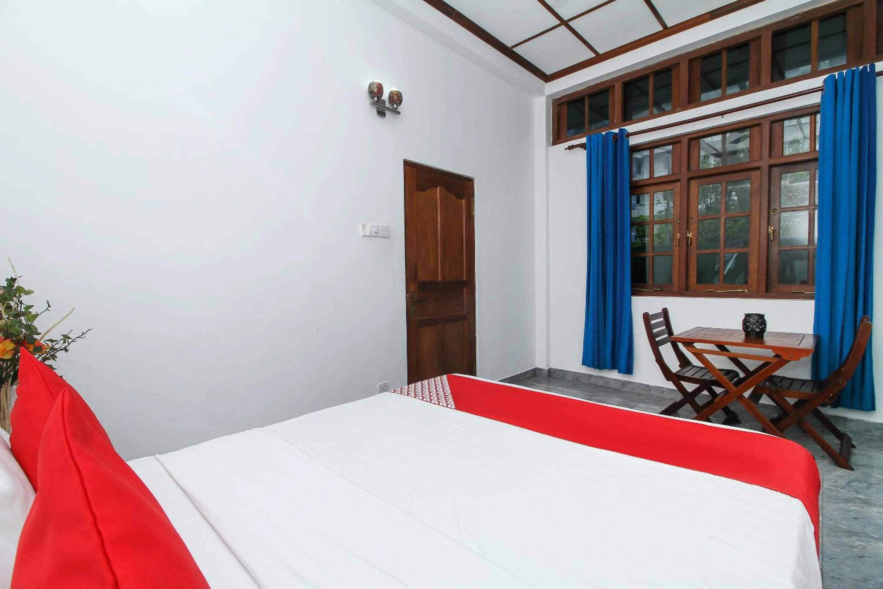 Leo's Home Stay