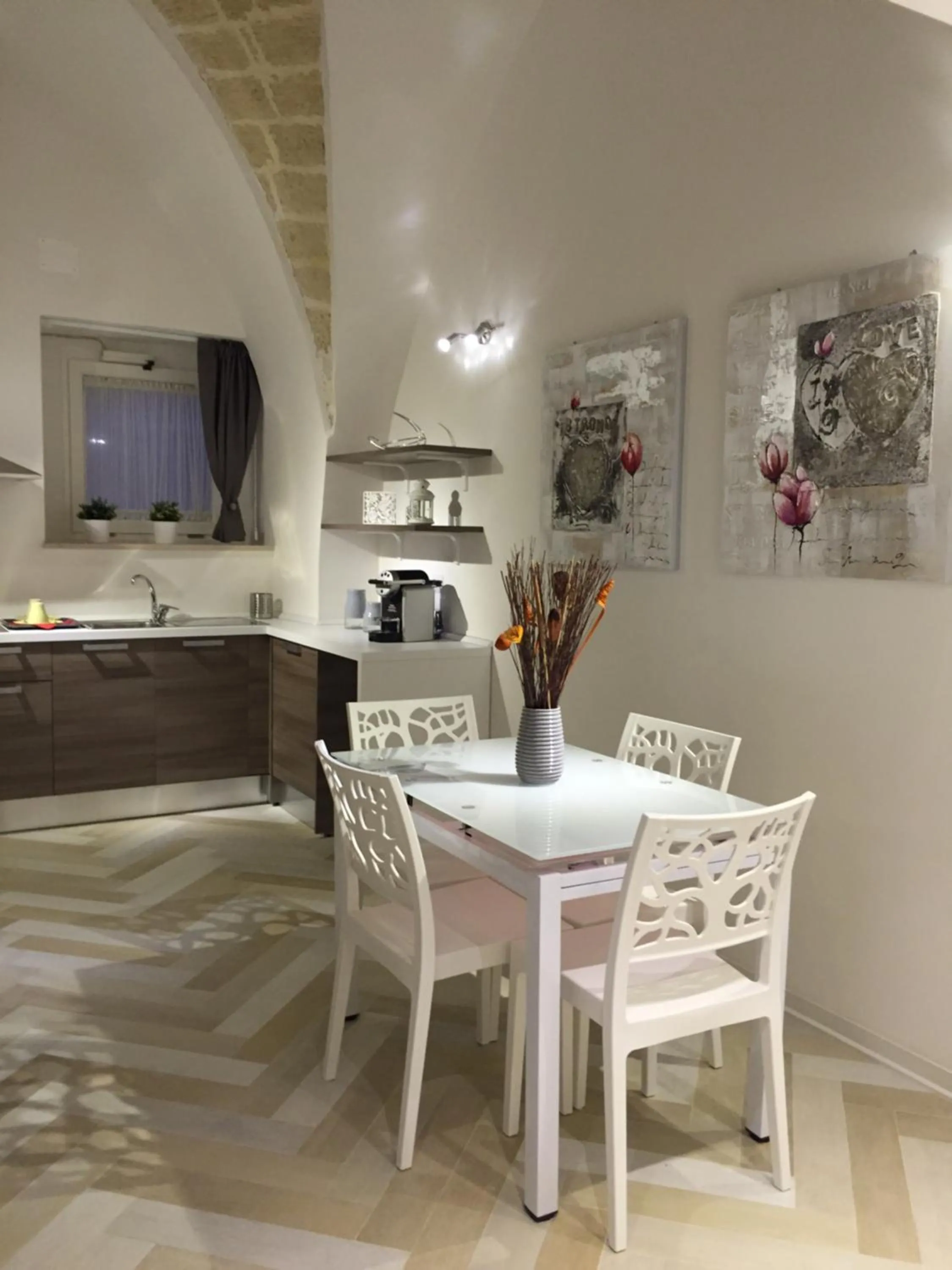 Kitchen or kitchenette in B&B Marco Polo 16