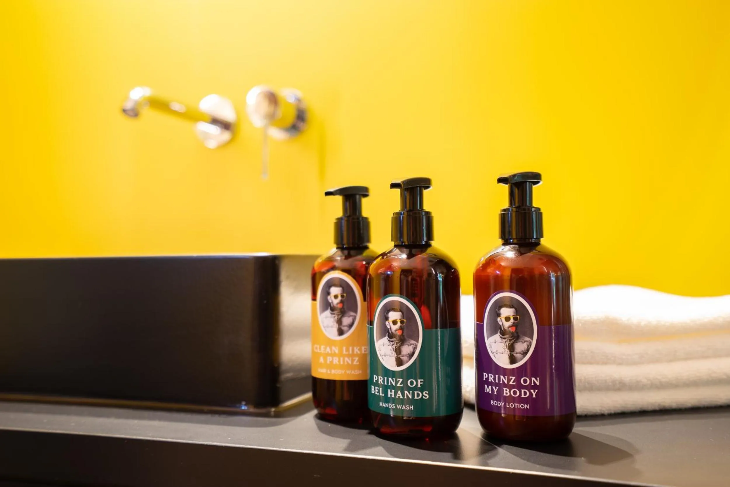 Shower in Prinz Rudolf Smart Hotel