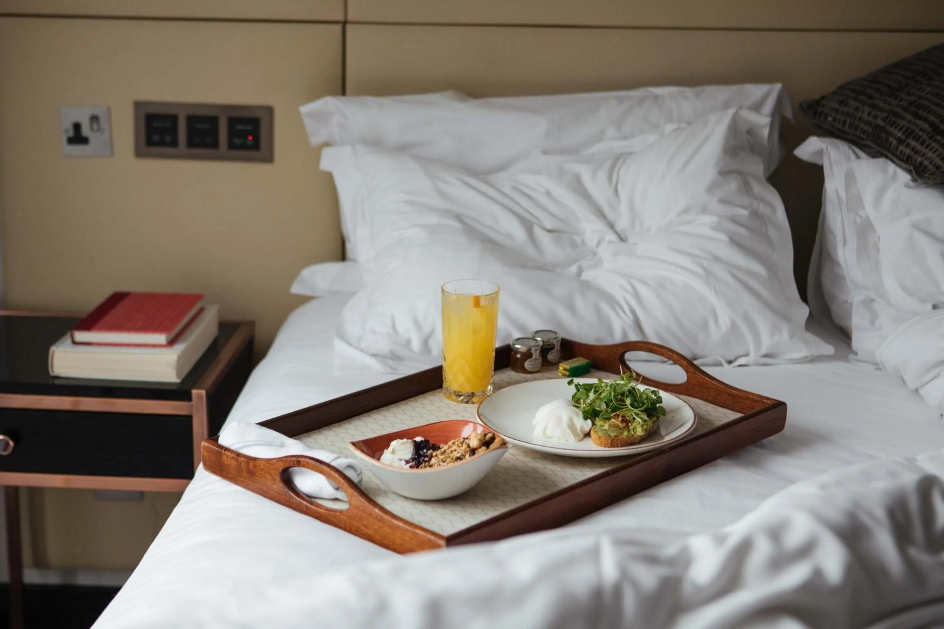Food, Bed in Montcalm Royal London House, London City